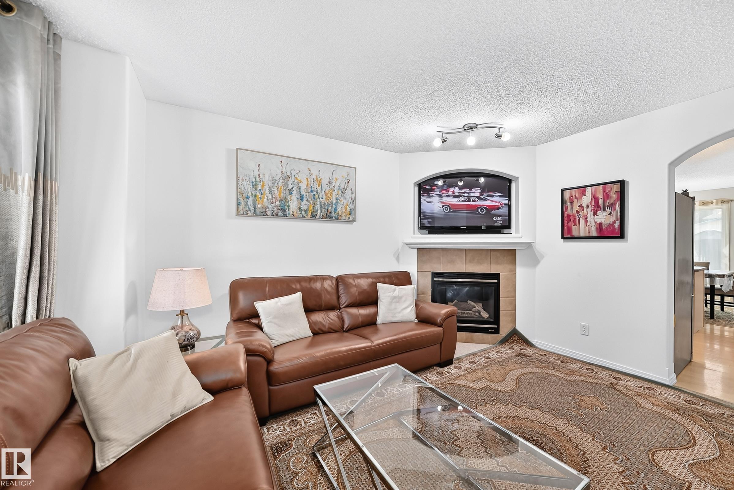 Photo 15 at 1126 Grantham Drive NW, Glastonbury, Edmonton