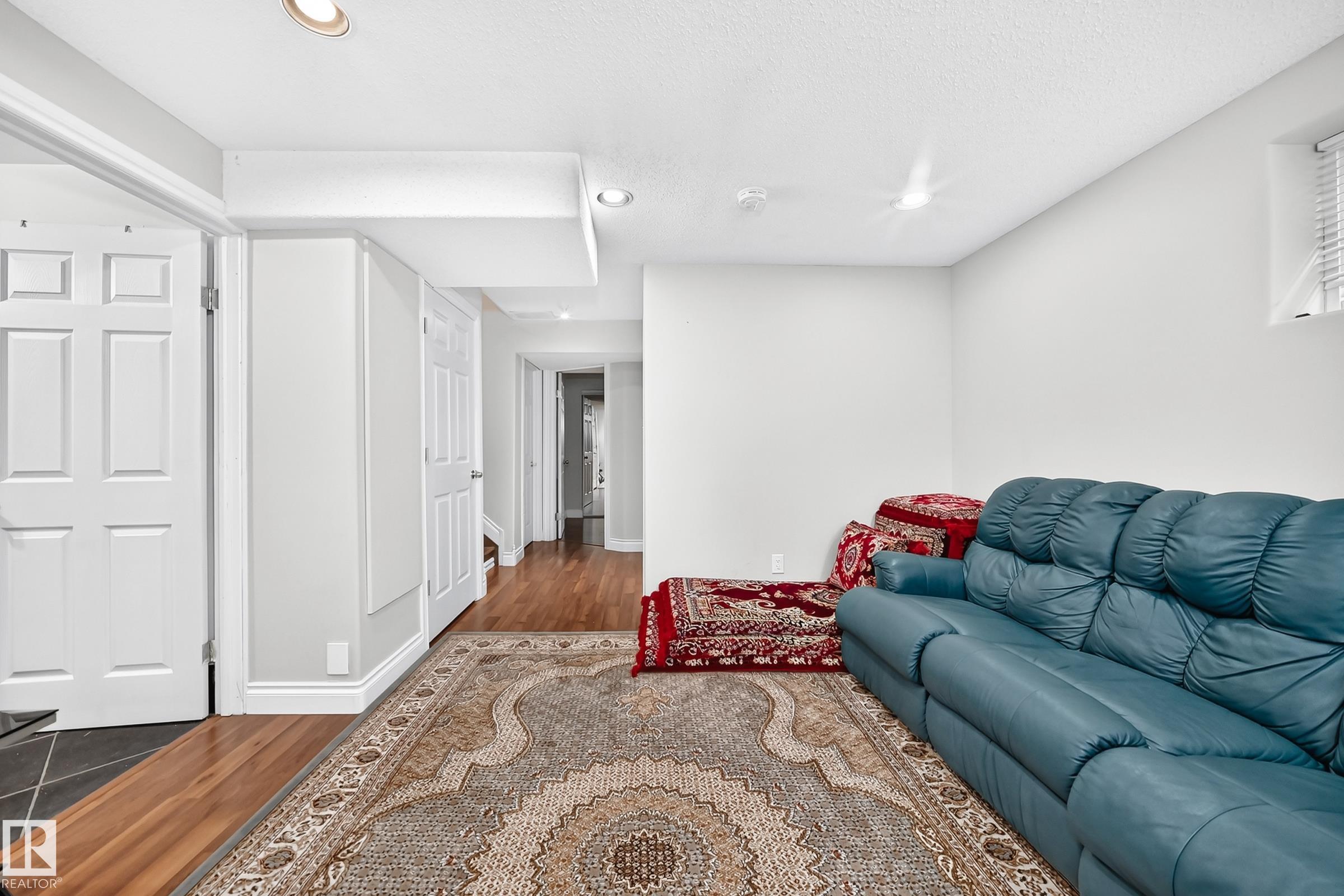 Photo 44 at 1126 Grantham Drive NW, Glastonbury, Edmonton