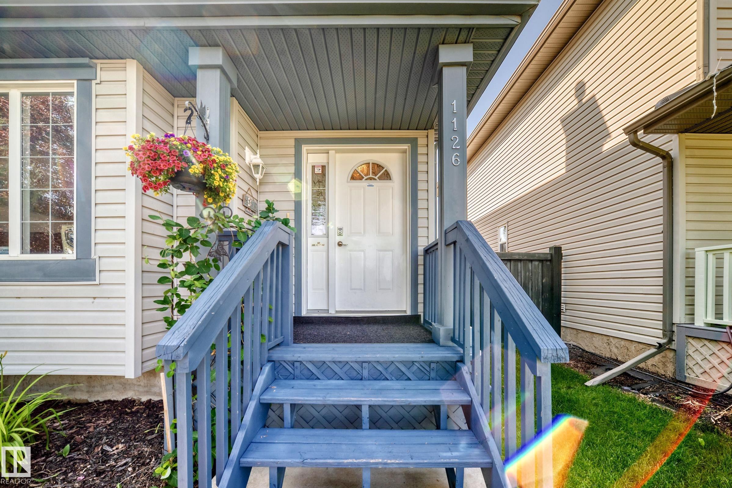 Photo 8 at 1126 Grantham Drive NW, Glastonbury, Edmonton