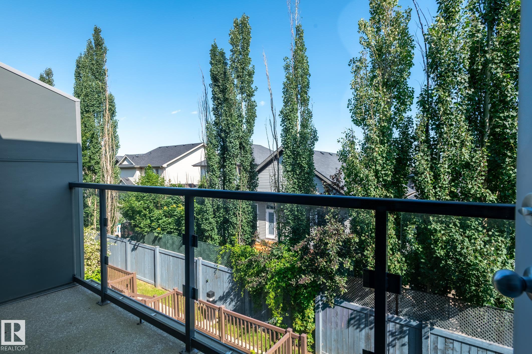 https://zimg.paragon.ice.com/ParagonImages/Property/PM/RAE/225411585/30/0/0/f1b7cb3b4a9b5decb7b7a498d565f354/1/96fd29e006a5571f0669e14a9e81cc7d/225411585-c8a33a0a-99e6-4b94-869b-451c2681151a.JPG