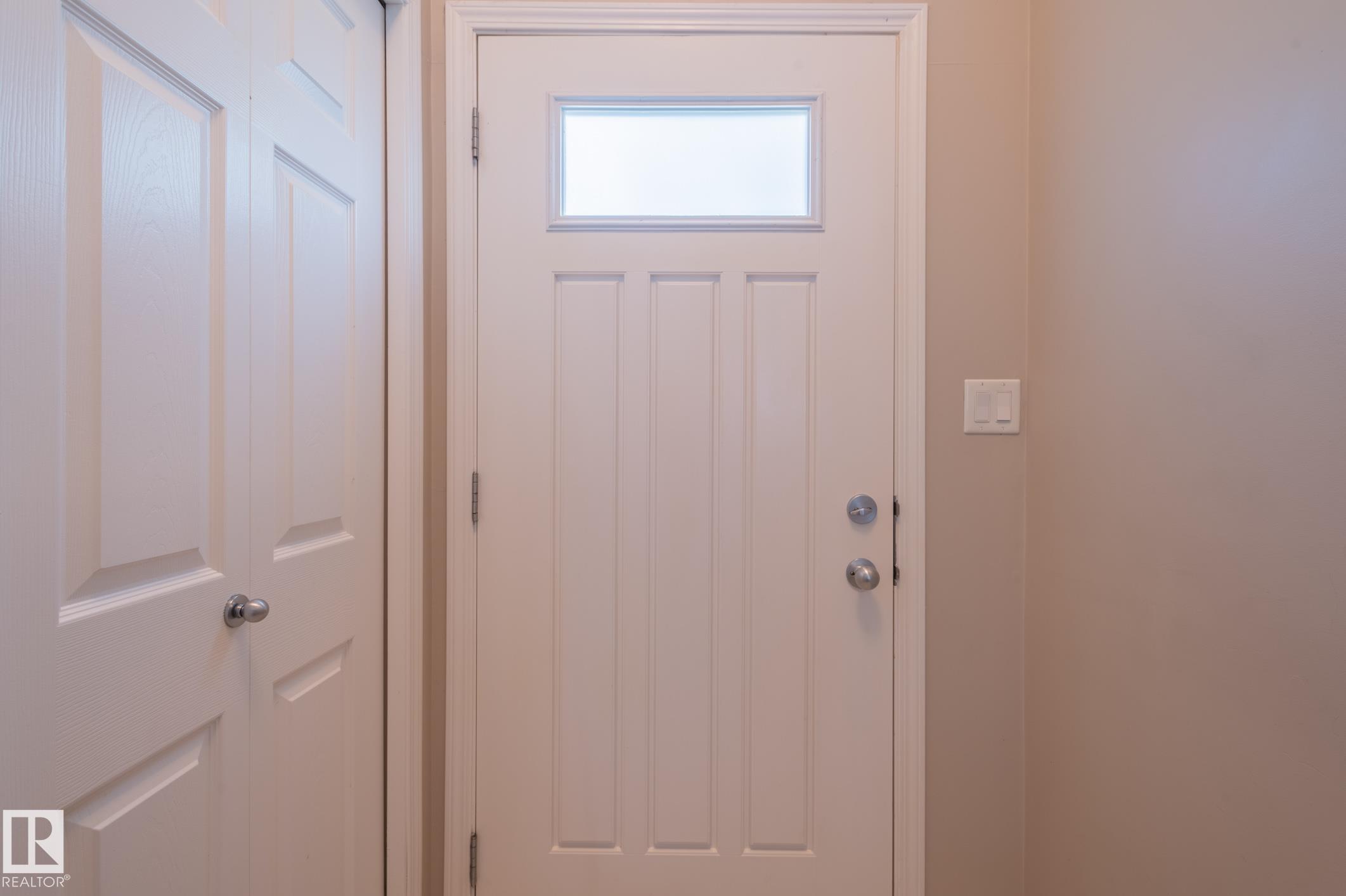 https://zimg.paragon.ice.com/ParagonImages/Property/PM/RAE/225411585/6/0/0/93dda88d99afbf1ccd2caa24b9dcff2d/1/96fd29e006a5571f0669e14a9e81cc7d/225411585-7517d1a9-6d26-439e-a015-79abc7d5f504.JPG