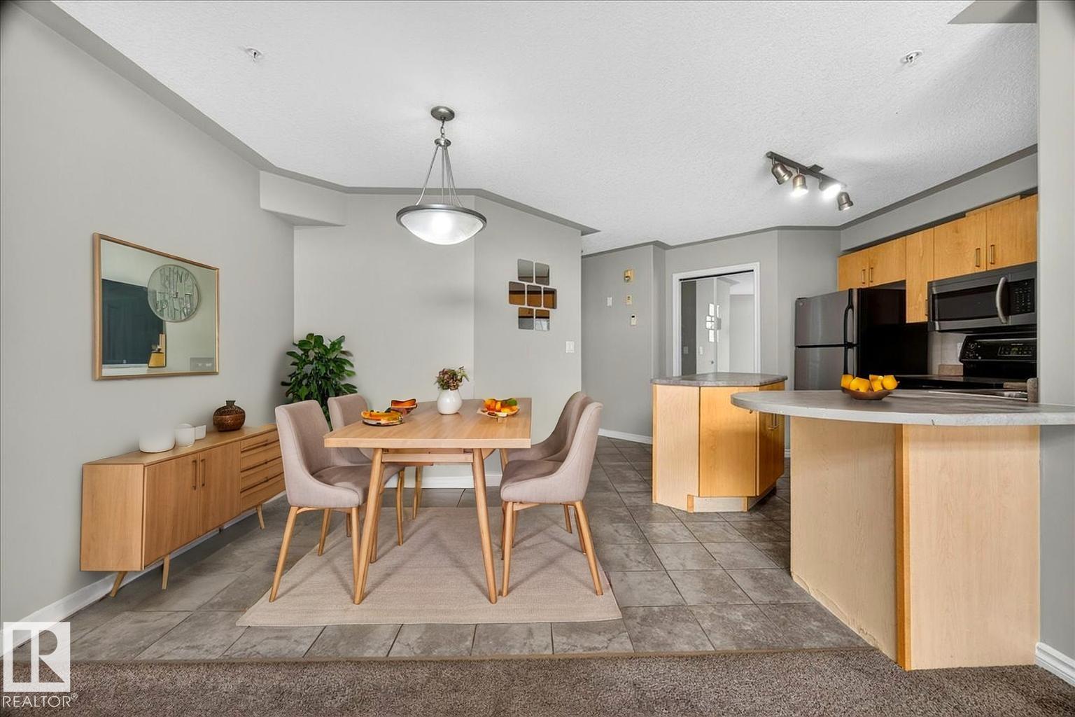 Photo 16 at 503 - 10033 116 Street NW, Wîhkwêntôwin, Edmonton
