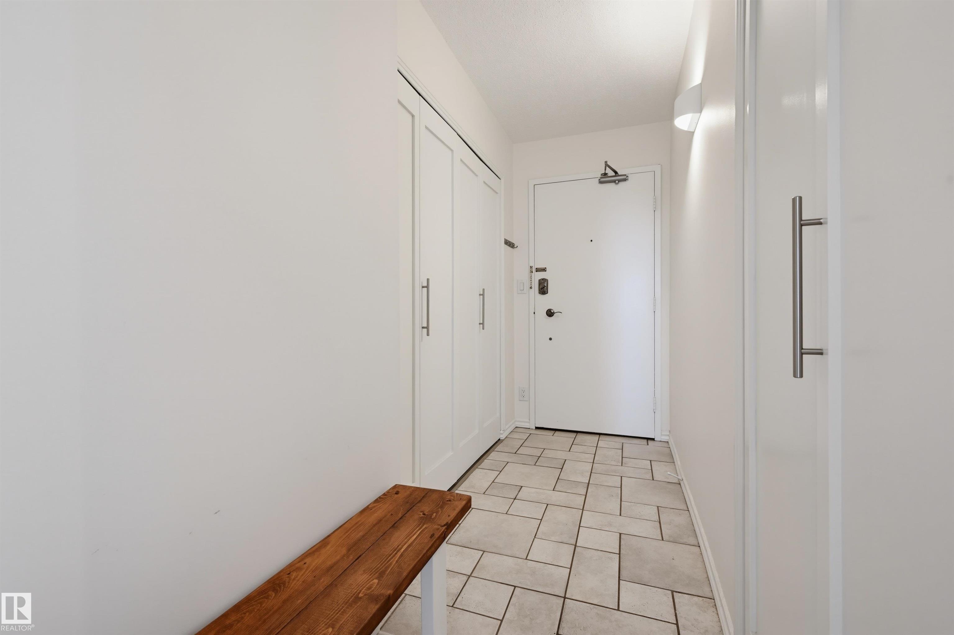 https://zimg.paragon.ice.com/ParagonImages/Property/PM/RAE/225411599/8/0/0/7f61a32c38a1e9d59b1dd2af7247c2a7/1/bd4294c00a934f5e8a64ab4f7553d56d/225411599-4bfa3bac-0ee4-4c2d-9c32-4189852263b4.JPG