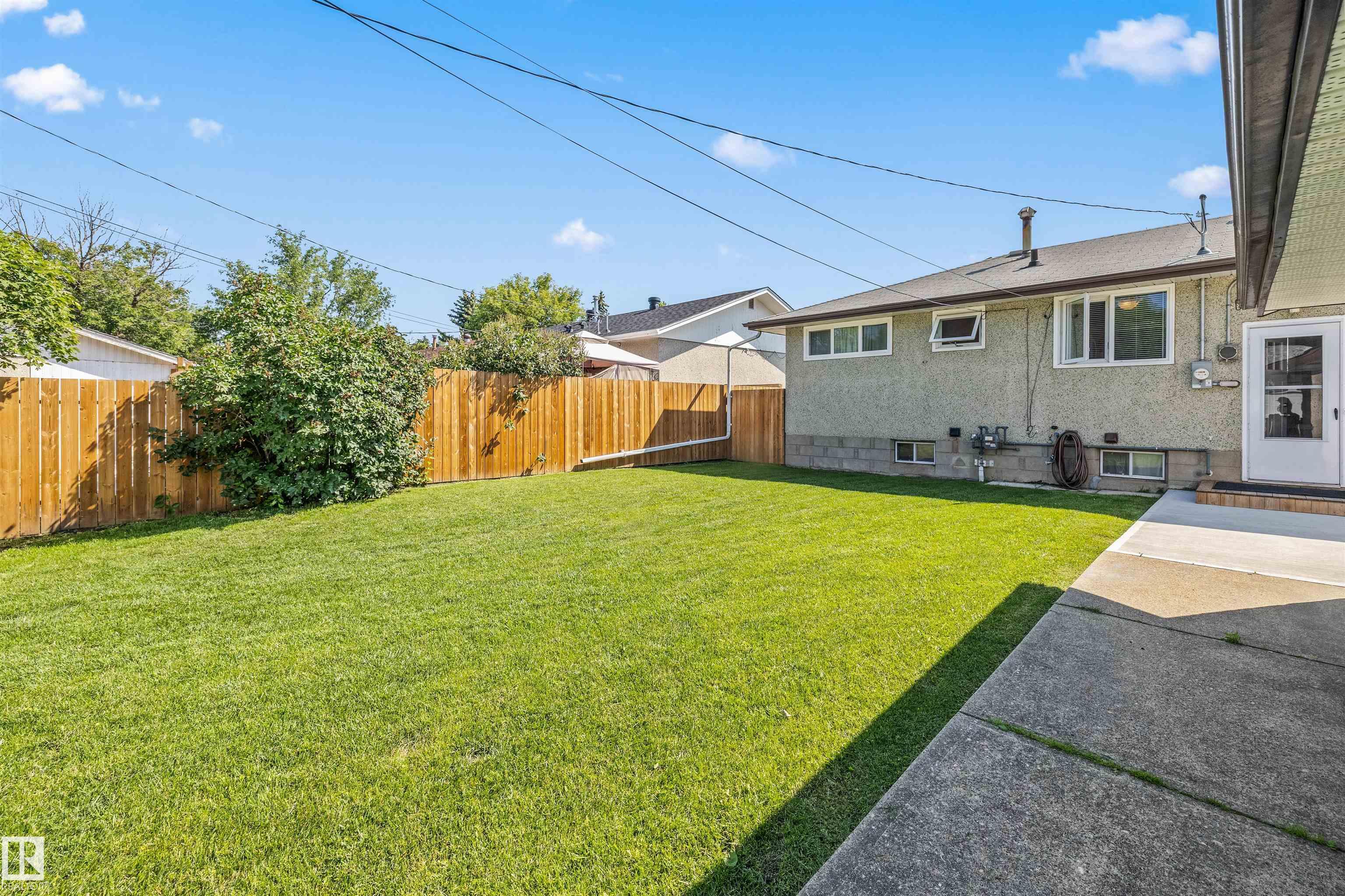 https://zimg.paragon.ice.com/ParagonImages/Property/PM/RAE/225411631/42/0/0/c0620bcf1be50fdb5757d54b90806b94/1/1815a17ac5f44707d1d577e1adb89e17/225411631-d74e2253-412d-4d0d-a3a9-75504bf8b083.JPG
