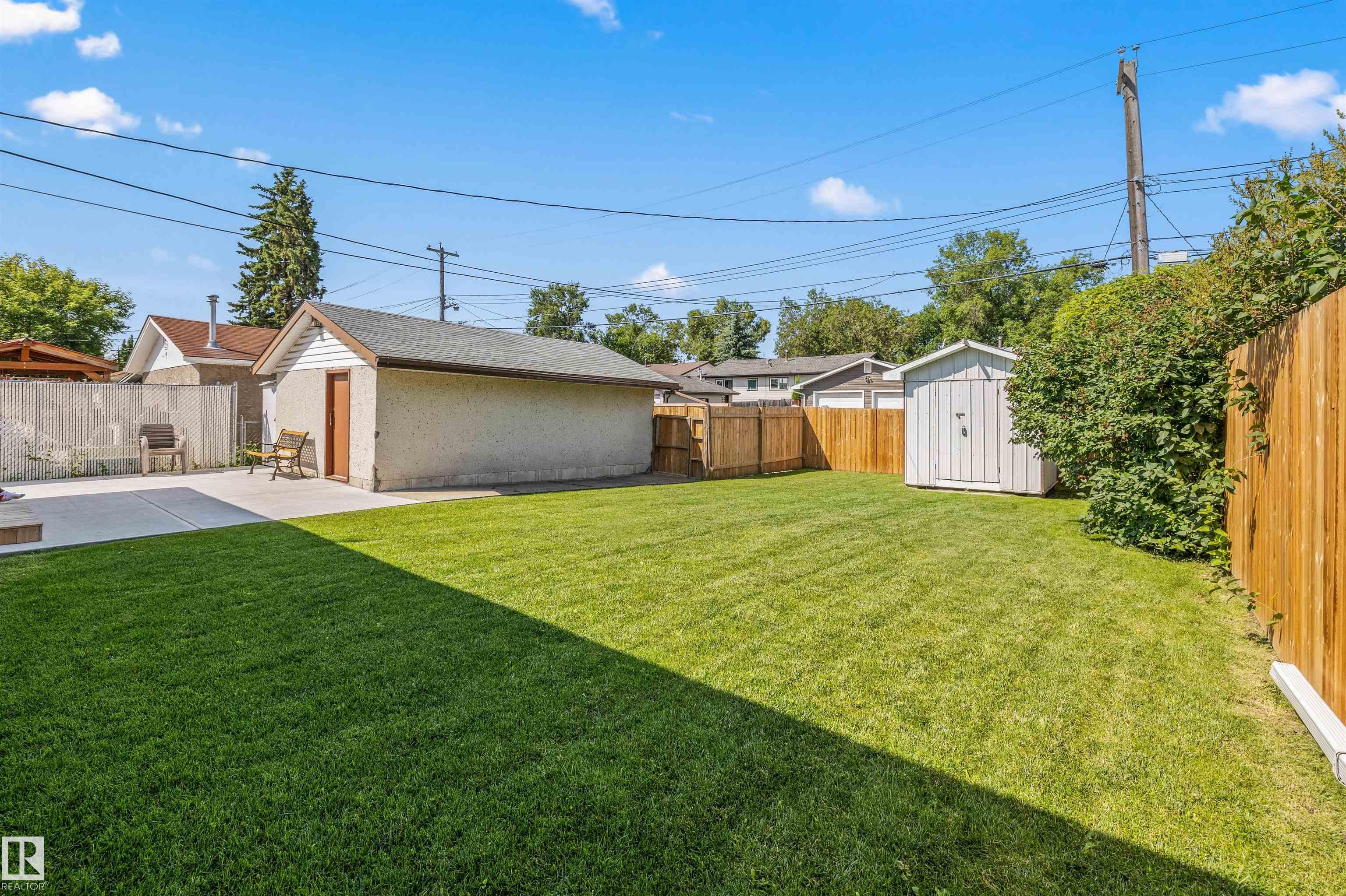 https://zimg.paragon.ice.com/ParagonImages/Property/PM/RAE/225411631/44/0/0/ae3629600570c908ed17fb3d66ec8561/1/1815a17ac5f44707d1d577e1adb89e17/225411631-f451d6e5-3d4d-44ae-b9e4-fee227536a66.JPG