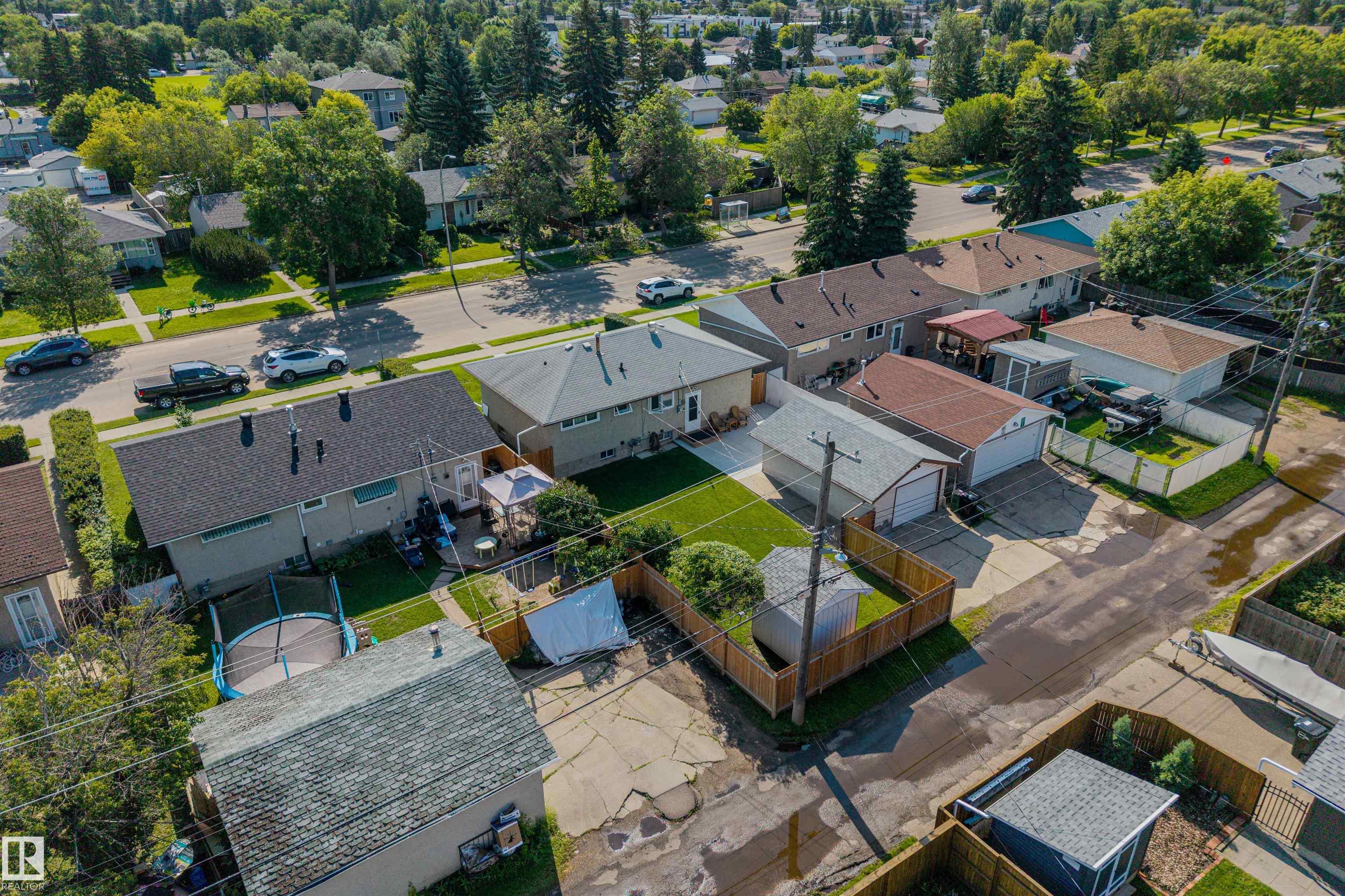 https://zimg.paragon.ice.com/ParagonImages/Property/PM/RAE/225411631/51/0/0/bb274da3150ece57b03b312643d5b3db/1/1815a17ac5f44707d1d577e1adb89e17/225411631-7e8aeb87-7d68-40bb-b2e6-91f7192d98ab.JPG