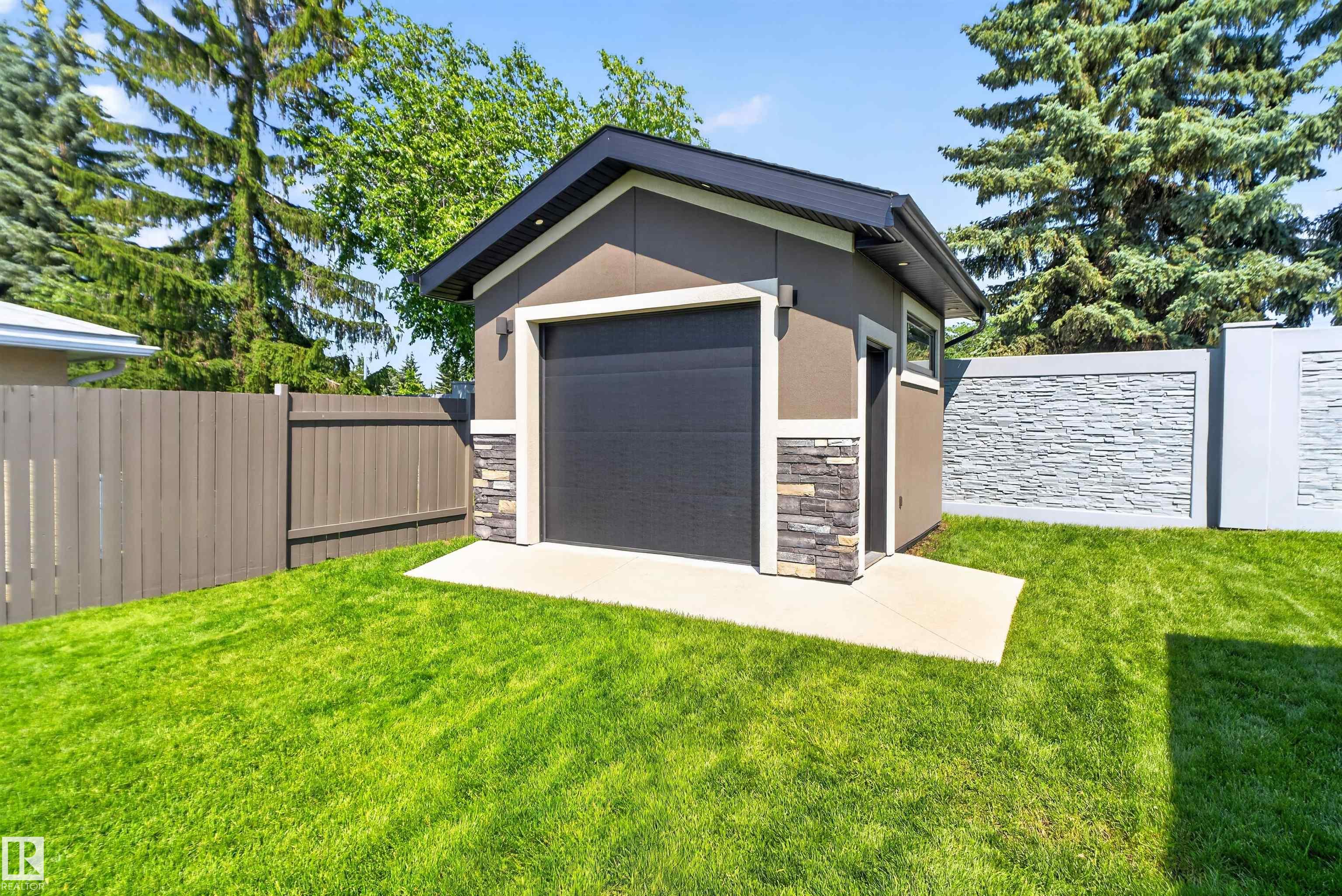 Photo 68 at 3911 67 Street NW, Michaels Park, Edmonton