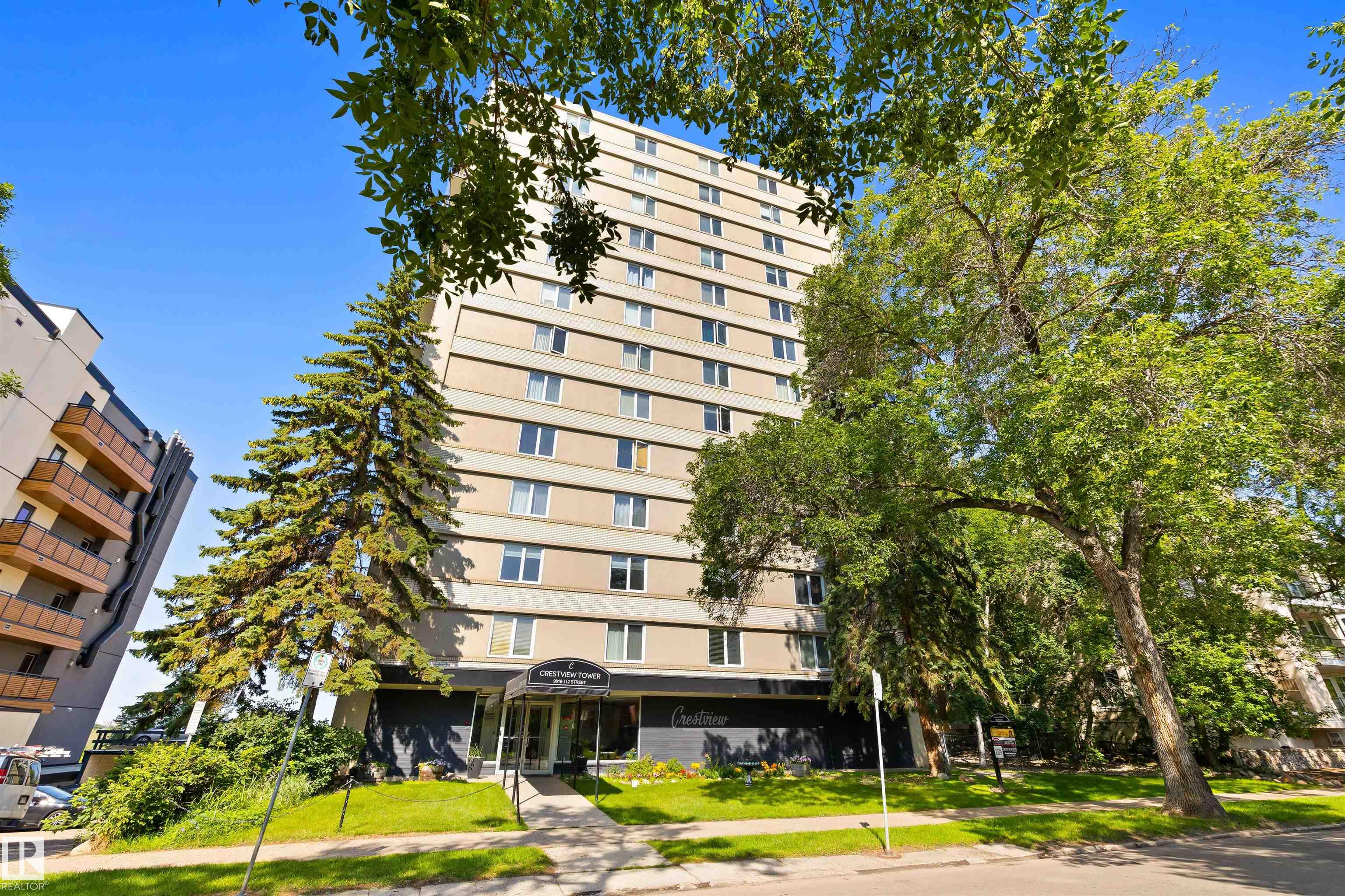 705 - 9816 112 Street NW, Wîhkwêntôwin, Edmonton