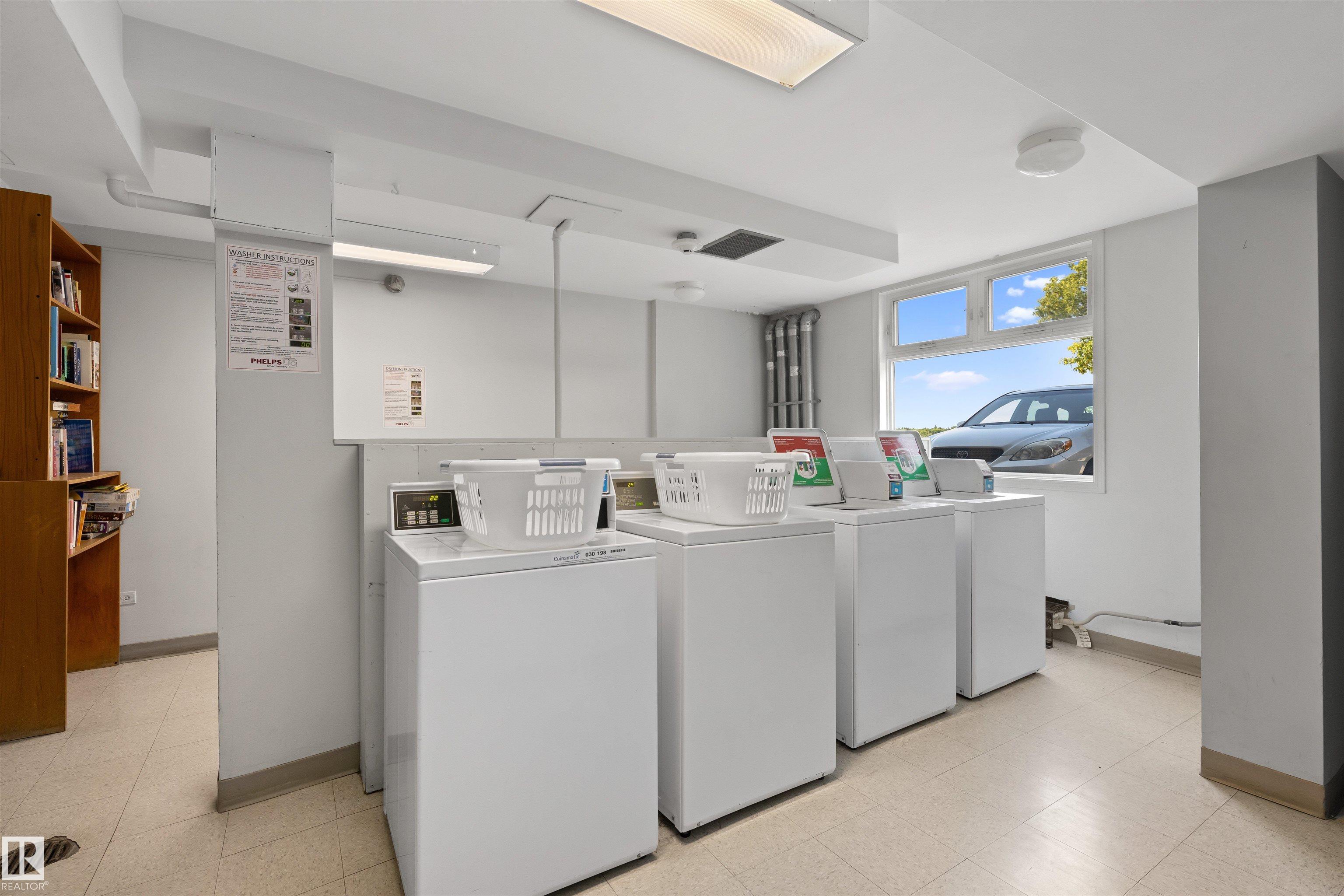 https://zimg.paragon.ice.com/ParagonImages/Property/PM/RAE/225411645/24/0/0/7915057b088abccd40e018f7c8656f80/1/5aa0310f8f0ceb1ae8b08e19902f1bad/225411645-69432907-4440-4c76-8722-533a4e094ed5.JPG