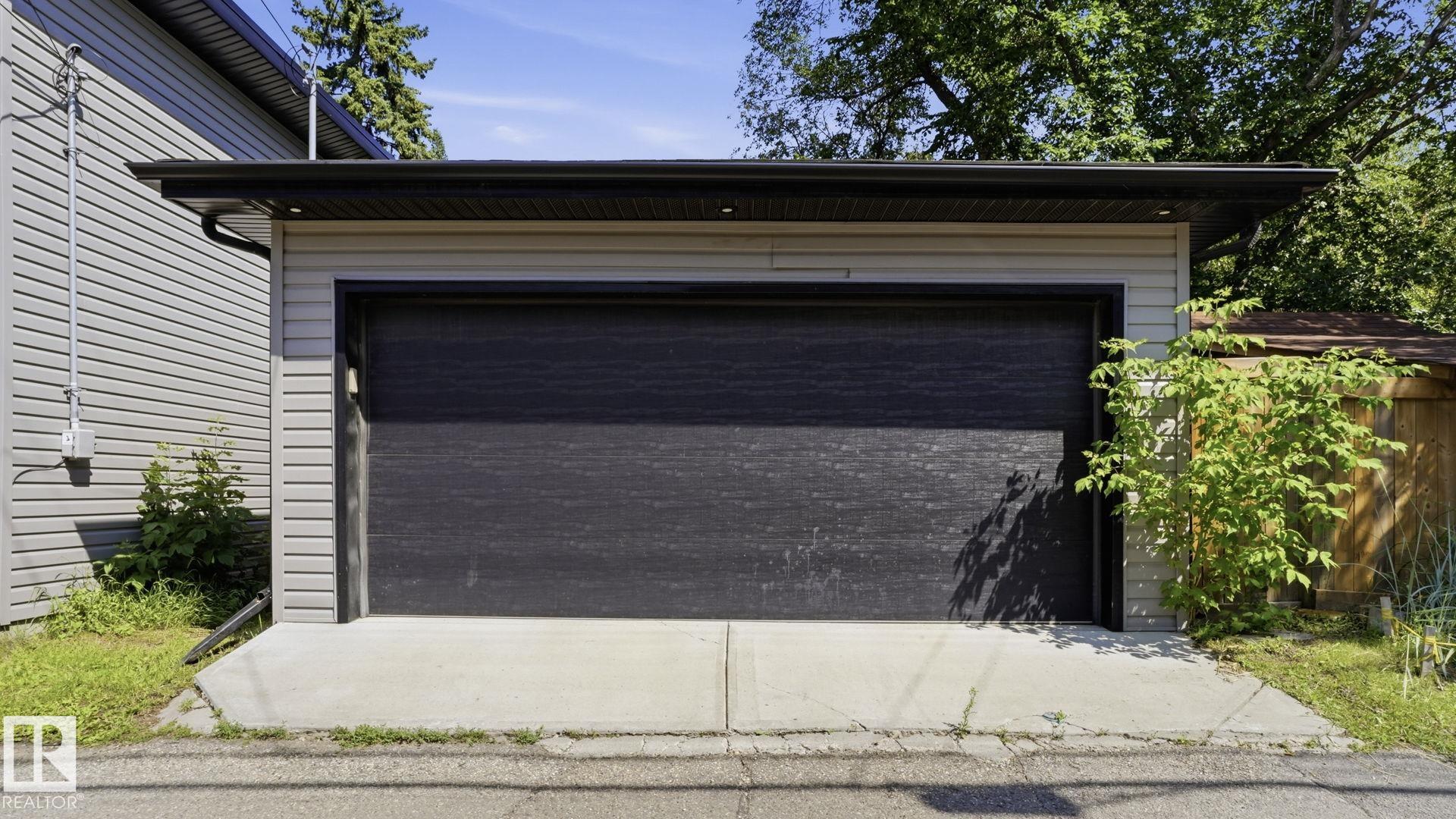 Photo 45 at 10964 123 Street NW, Westmount, Edmonton