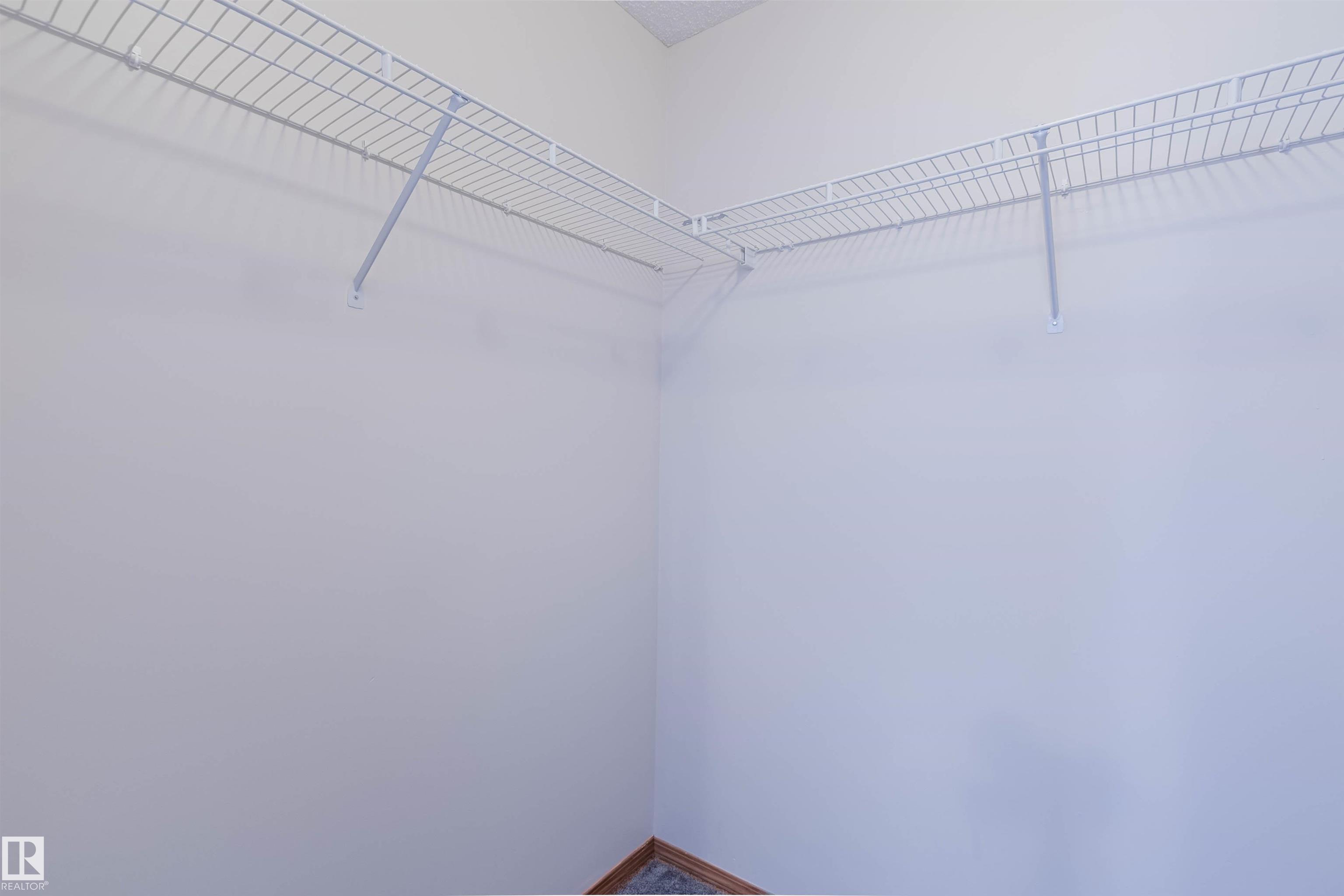 https://zimg.paragon.ice.com/ParagonImages/Property/PM/RAE/225411668/25/0/0/2dd6b0290e973ce736b5c31032d359a7/1/d41d5e236493d94309ed9eeeafaf491e/225411668-f281aad5-2f40-4dd6-95f1-46243d3d33d5.JPG