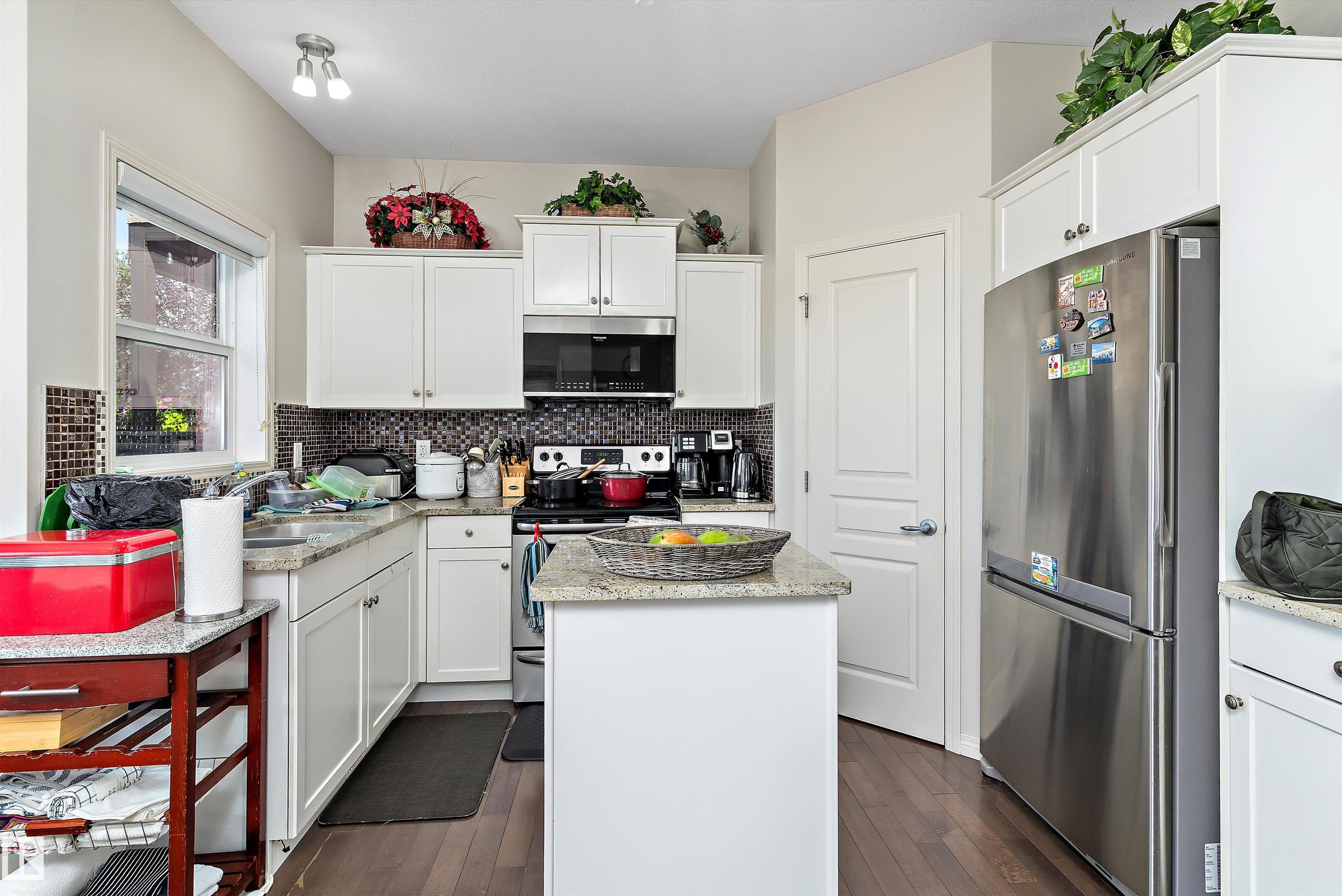 Picture for 6934 19A AV SW