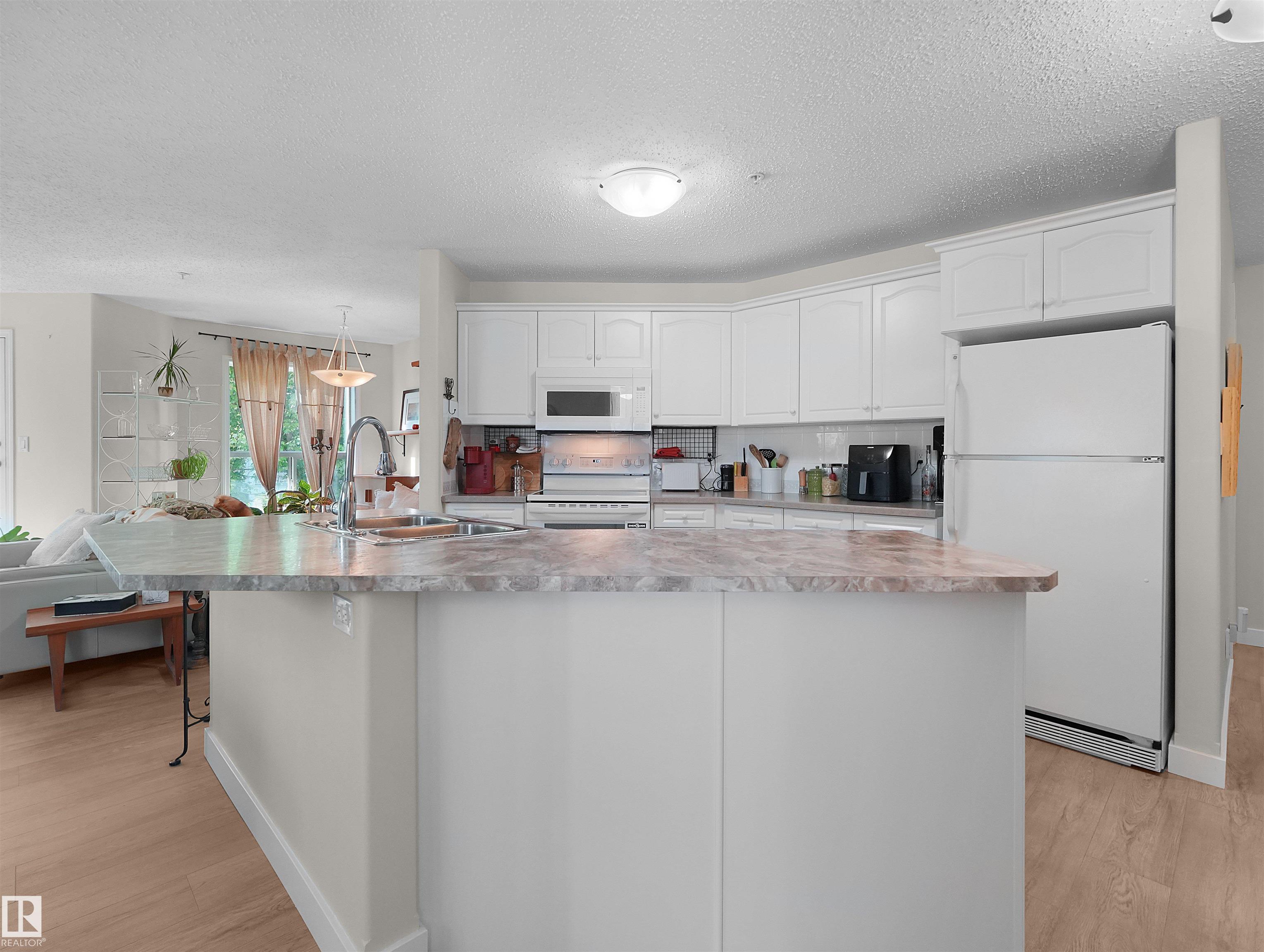 Photo 11 at 203 - 9760 174 Street NW, Terra Losa, Edmonton