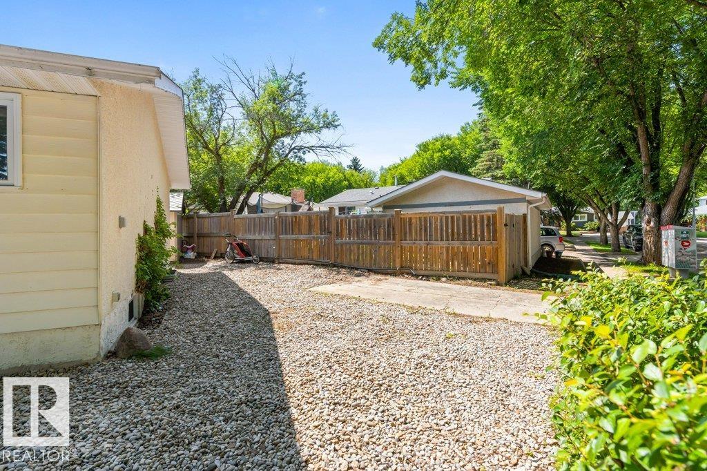 Photo 50 at 21 Flint Crescent, Forest Lawn, St. Albert