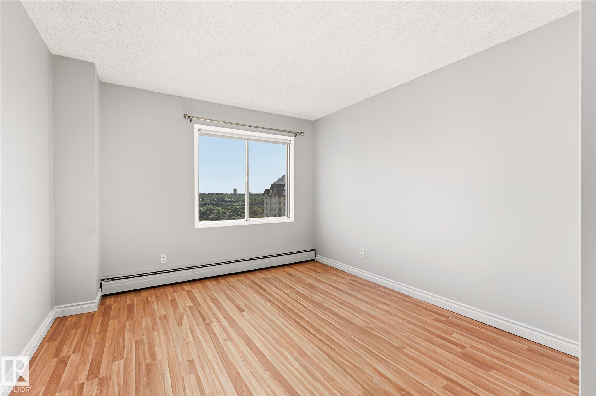 Photo 18 at 704 - 9725 106 Street NW, Downtown, Edmonton