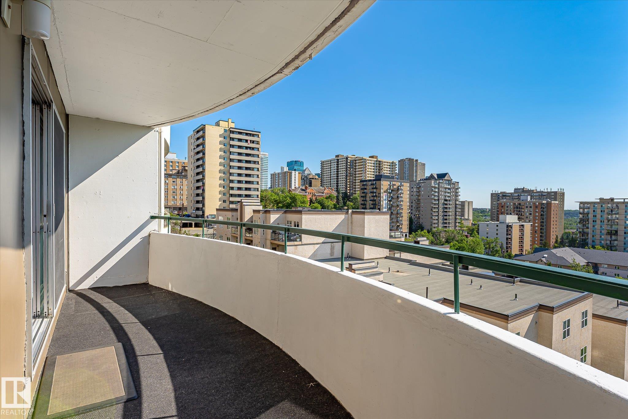 https://zimg.paragon.ice.com/ParagonImages/Property/PM/RAE/225411749/28/0/0/97df6600a2d7bfc03b621c588b4a4eb0/1/8923503226bd023cd43a769c9a73b15d/225411749-65a1bb59-afce-45b2-a63a-89d8efd23063.JPG