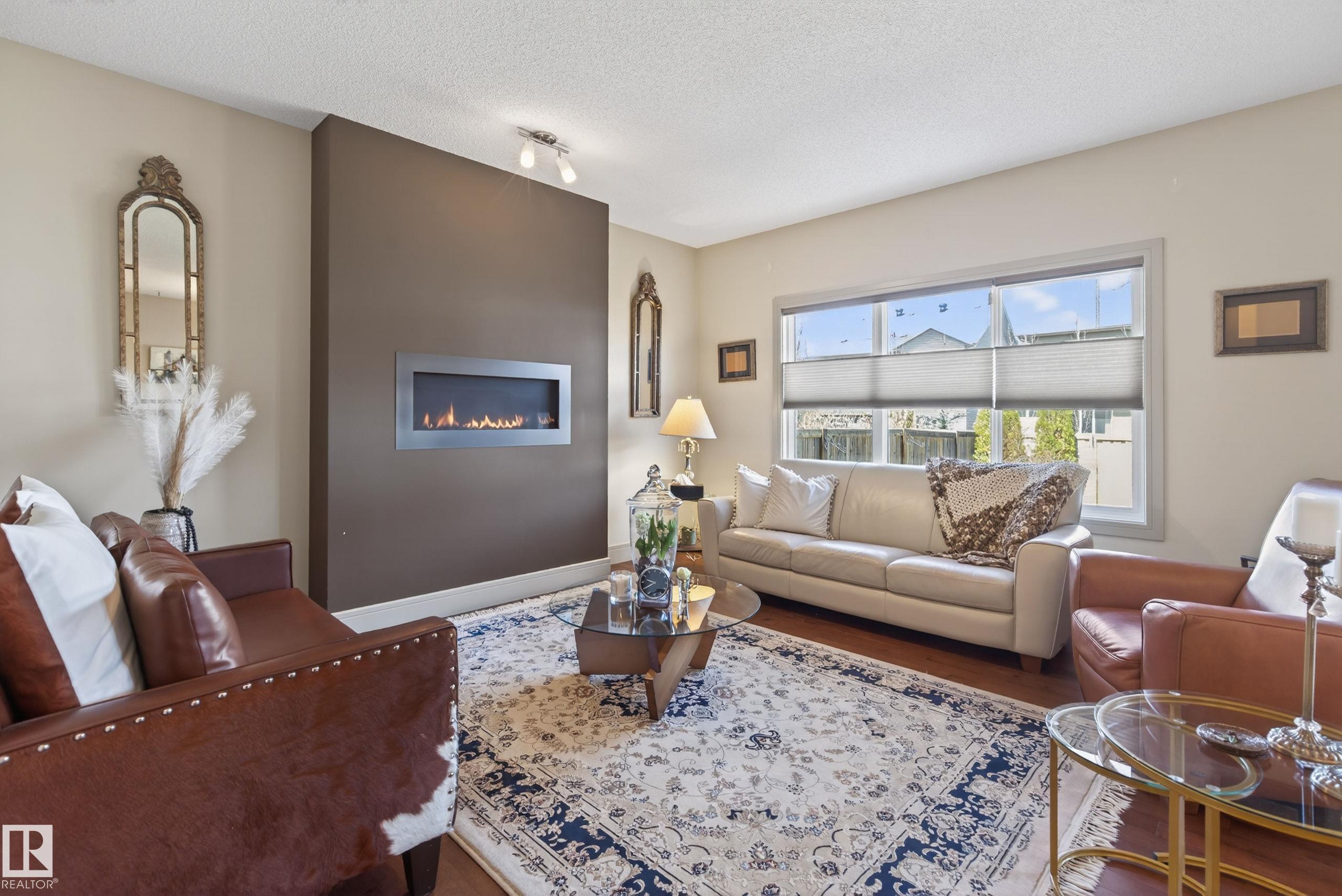 https://zimg.paragon.ice.com/ParagonImages/Property/PM/RAE/225411750/20/0/0/71b78a850ee8598aadae6448d7a9c8c2/1/c2282181de14ce9247bdcd9fff614a27/225411750-69E09E9B-23DD-4EF0-8F88-76315EA5C2BC.JPG
