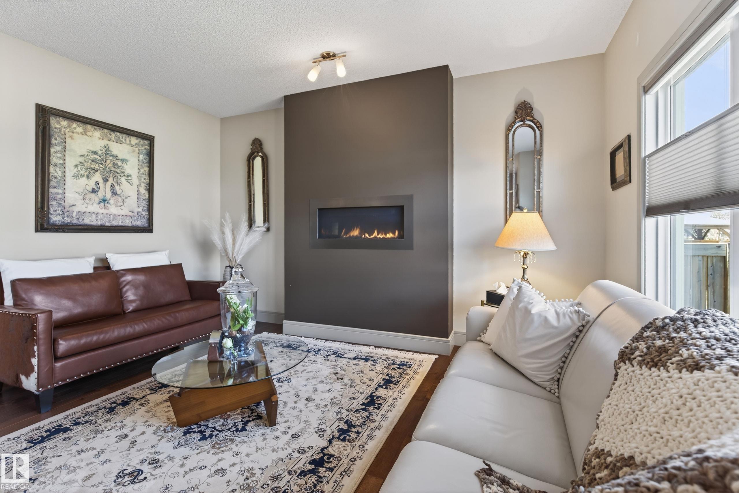 https://zimg.paragon.ice.com/ParagonImages/Property/PM/RAE/225411750/22/0/0/2e236b4995f14fbf09817743bdcbaccf/1/c2282181de14ce9247bdcd9fff614a27/225411750-9197DEB3-AC7B-4BB9-BA1C-F7C306550CC3.JPG