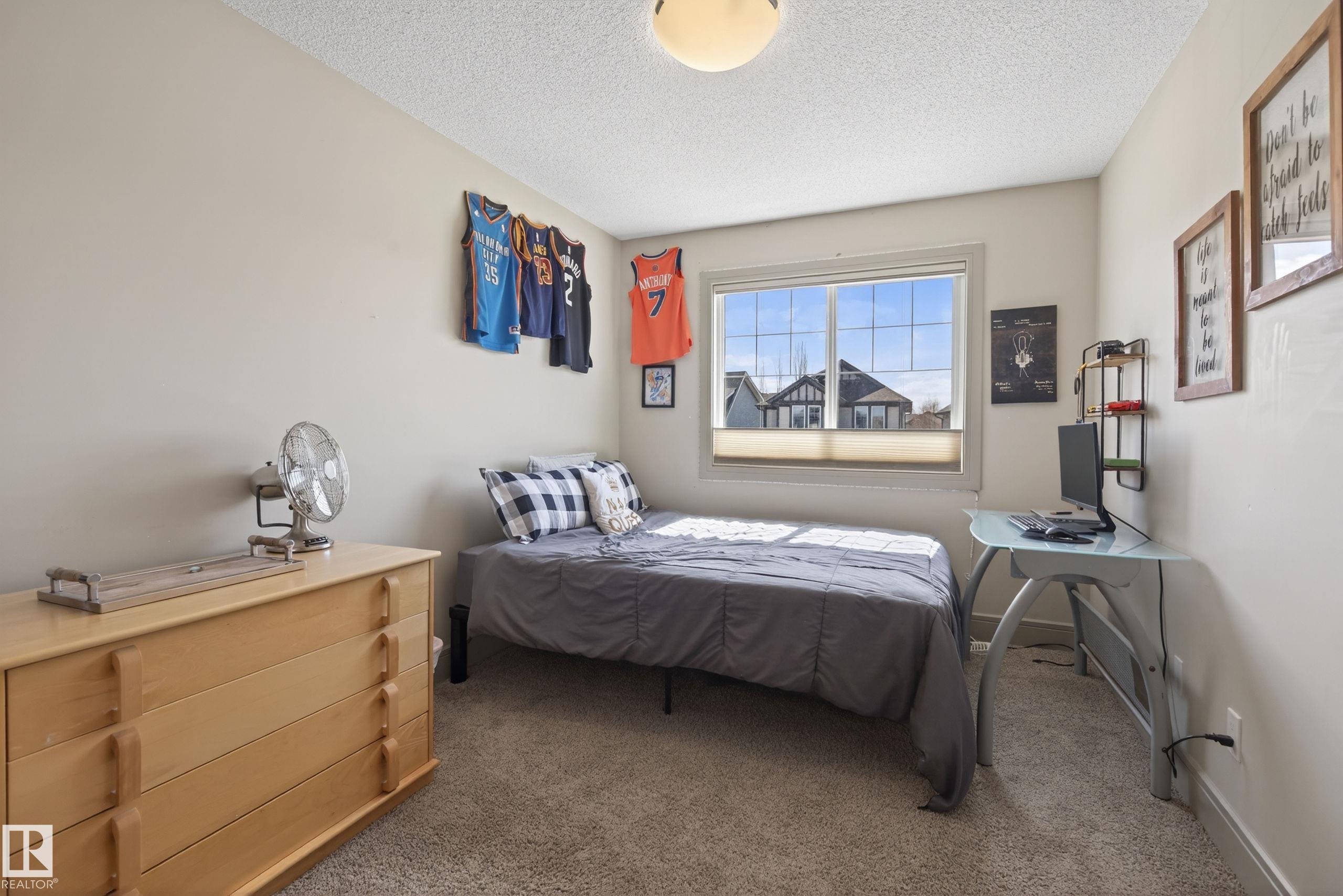 https://zimg.paragon.ice.com/ParagonImages/Property/PM/RAE/225411750/26/0/0/e757b47a23ed1372b7a877b9fd40ffcc/1/c2282181de14ce9247bdcd9fff614a27/225411750-FE7F30DA-8633-4697-95EB-1C1457D8C8B1.JPG