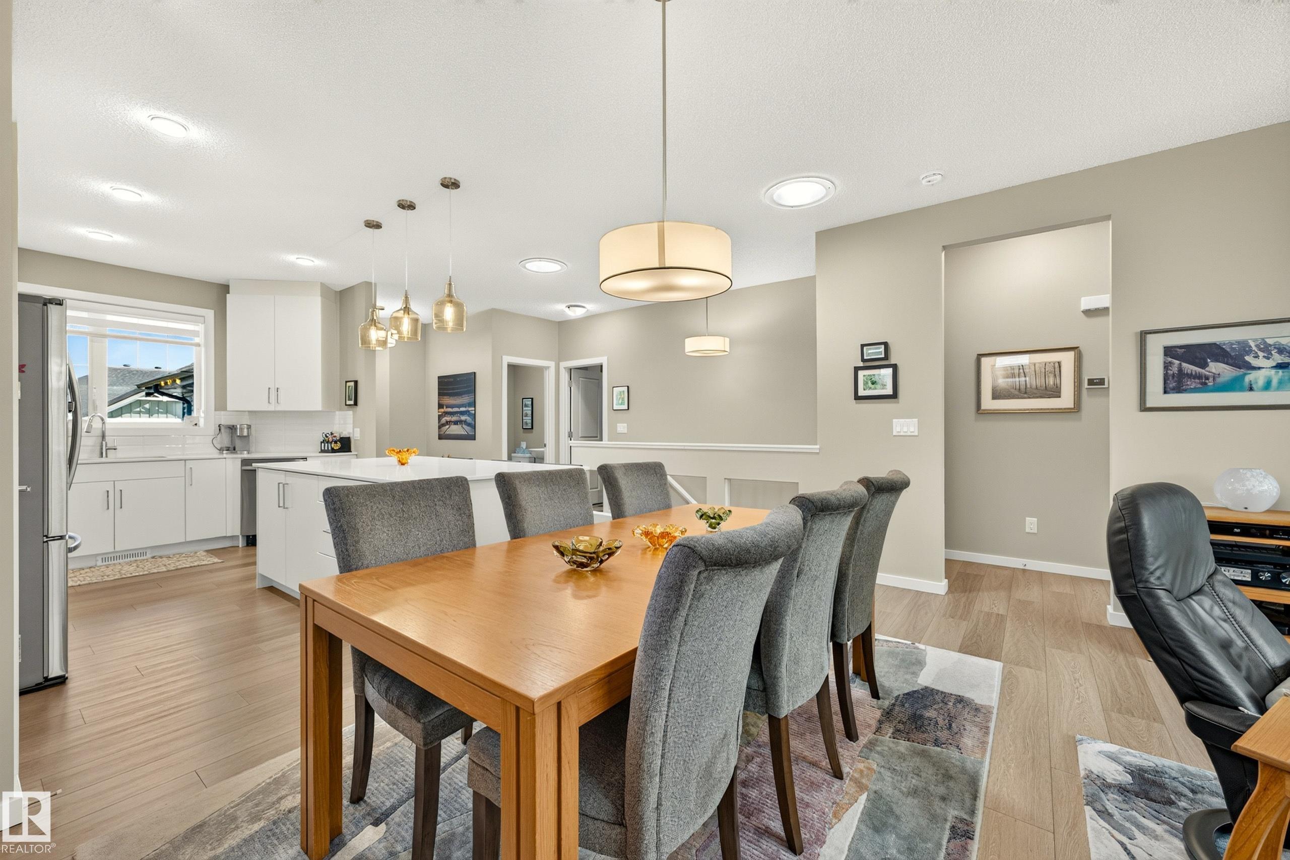 https://zimg.paragon.ice.com/ParagonImages/Property/PM/RAE/225411753/13/0/0/f470a68692c7224dffd0dc1c9a8d9551/1/4ce86eeff70f584a3e5a1c431a29feac/225411753-0fc0a85b-b1d9-4487-9a7a-4adec8cb823c.JPG