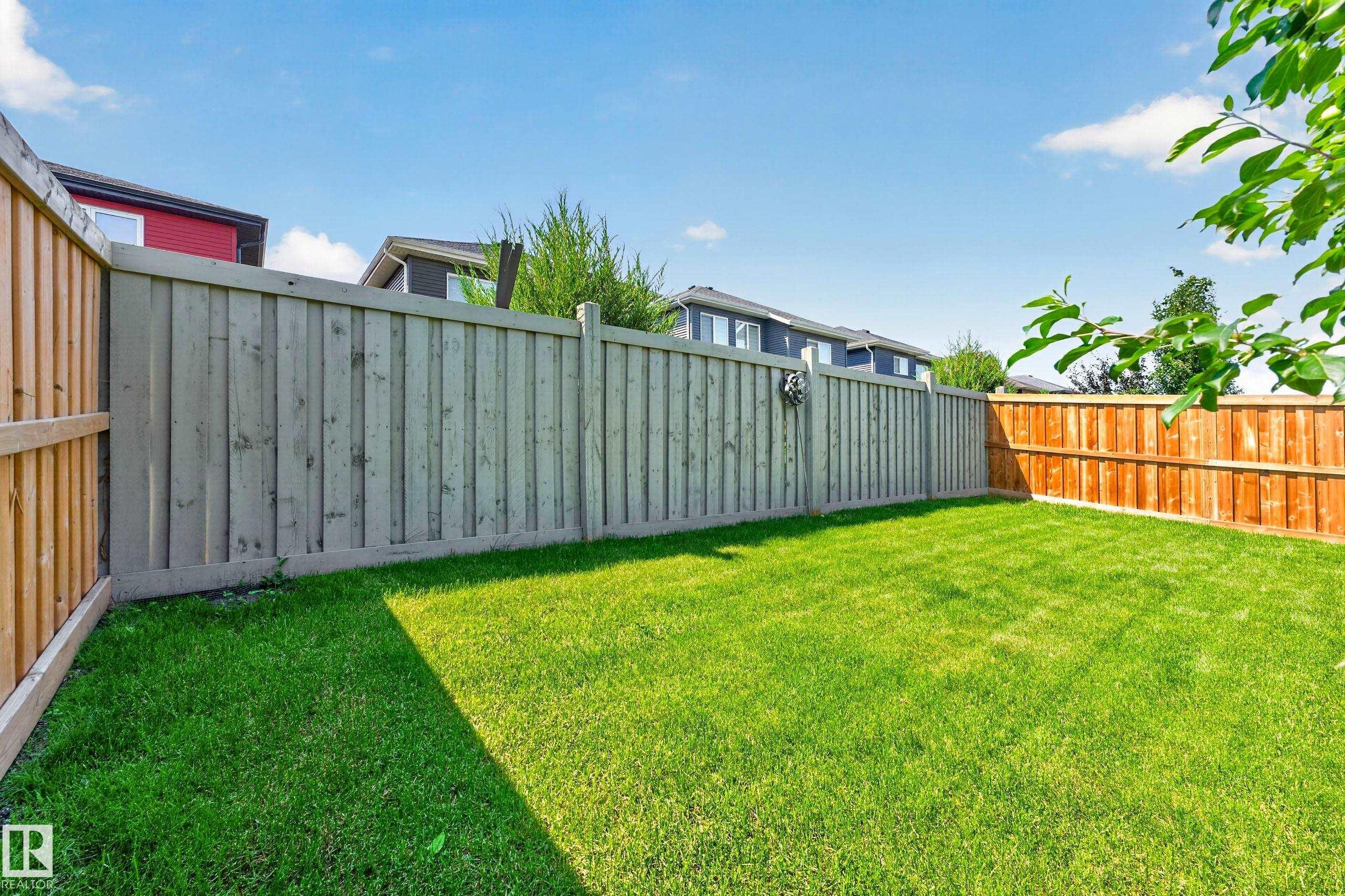 https://zimg.paragon.ice.com/ParagonImages/Property/PM/RAE/225411753/23/0/0/1c689f424a12499b85a4fdc746a12e6a/1/4ce86eeff70f584a3e5a1c431a29feac/225411753-6ca31a17-0370-477e-9b8b-d810db872620.JPG