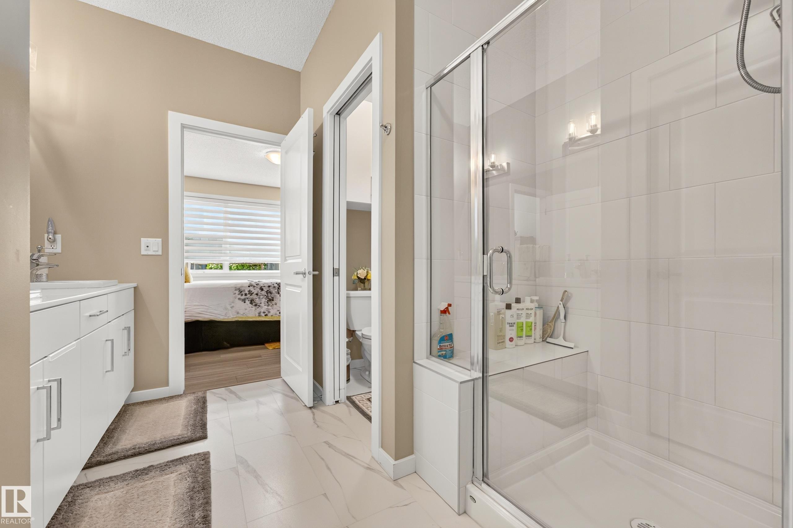 https://zimg.paragon.ice.com/ParagonImages/Property/PM/RAE/225411753/34/0/0/627647e134a2ffbe8e6ae55c77bdd49a/1/4ce86eeff70f584a3e5a1c431a29feac/225411753-ce5398a6-1eae-4319-a46f-7f48532dd744.JPG