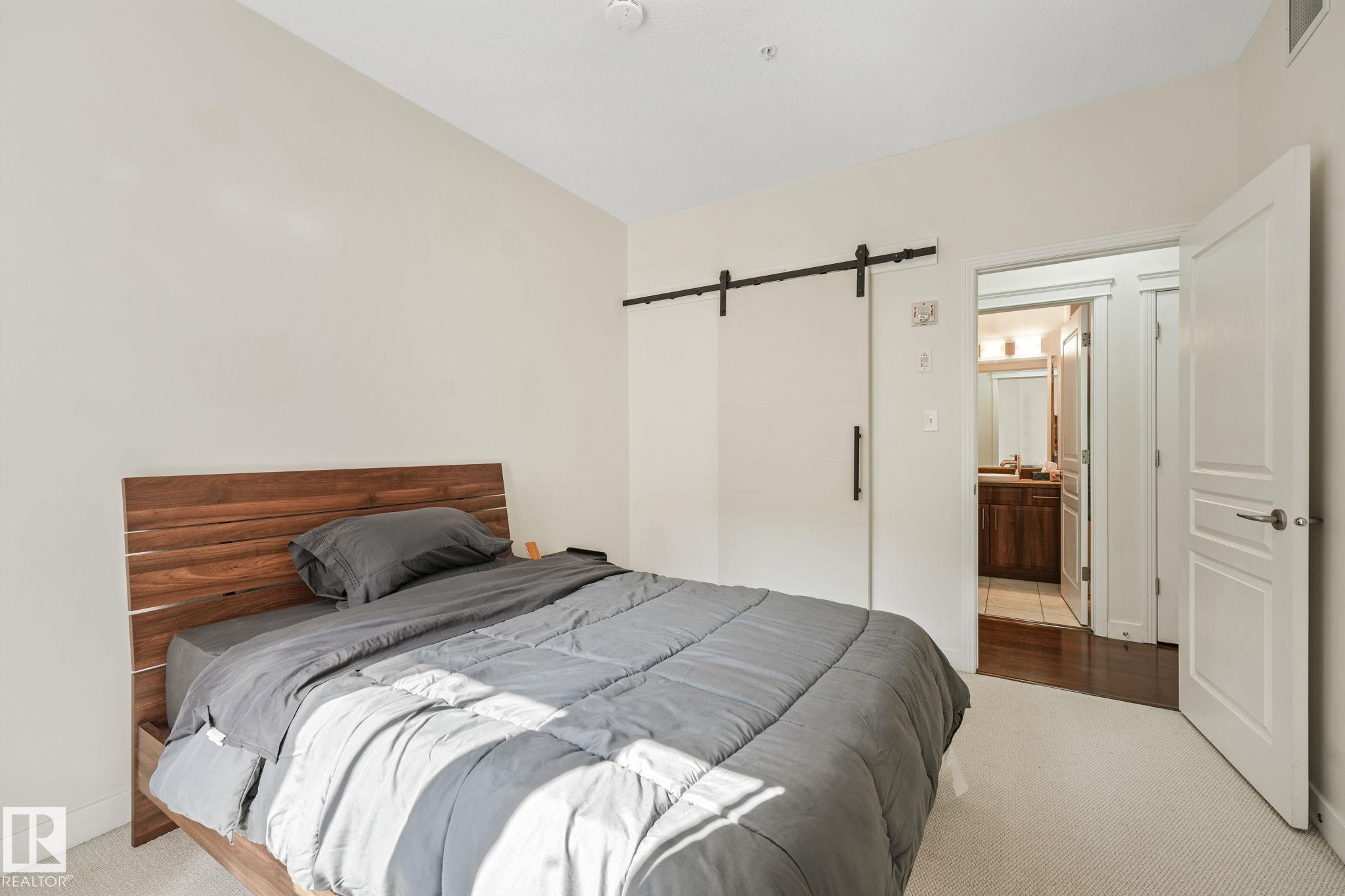 https://zimg.paragon.ice.com/ParagonImages/Property/PM/RAE/225411768/11/0/0/d39f60db1a3fbf8db1787d084f14b5eb/1/d089a590ad79433a93fd0e0135848e7d/225411768-0f5b794e-23ec-4249-8633-495eabf3825c.JPG
