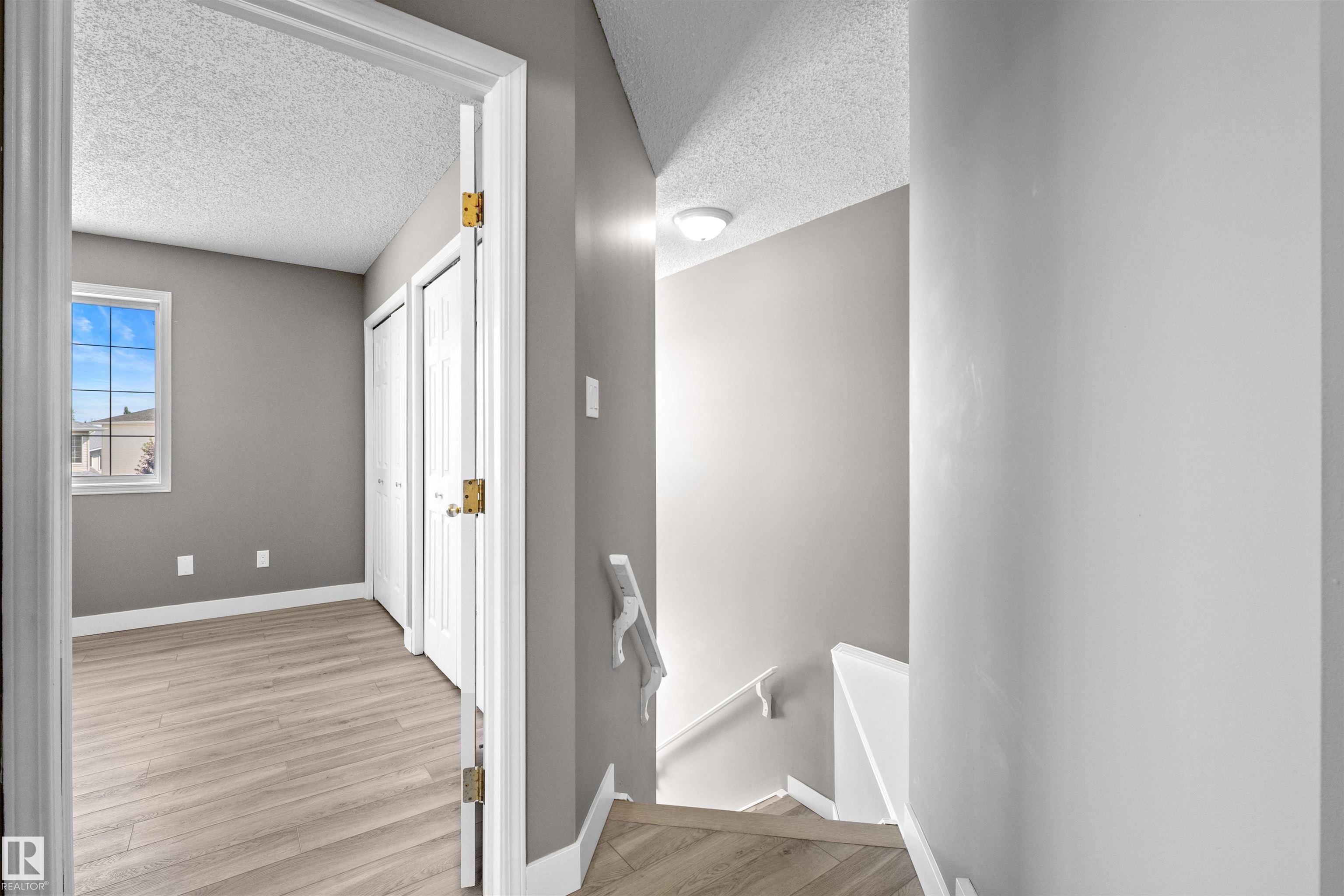 https://zimg.paragon.ice.com/ParagonImages/Property/PM/RAE/225411778/30/0/0/b9b80359b975e78087a9663566b33163/1/3a4cb91939c1ed21994c183c9ee638d5/225411778-36f85c3e-ea01-451d-8cb4-8529fa218cf1.JPG