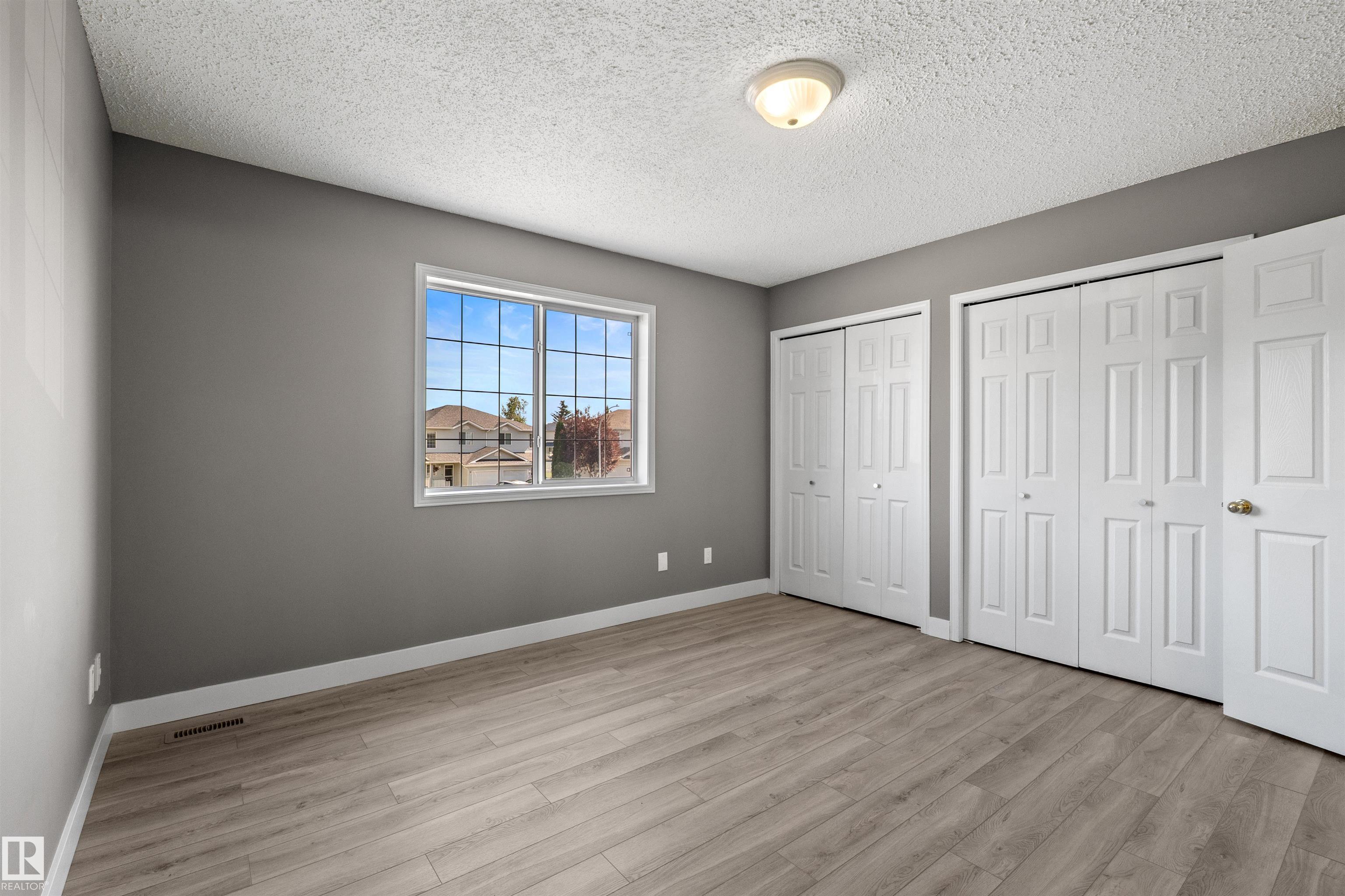 https://zimg.paragon.ice.com/ParagonImages/Property/PM/RAE/225411778/39/0/0/6caa95c1d28ef4e1c3c88bcf2884c81f/1/3a4cb91939c1ed21994c183c9ee638d5/225411778-3aa411d9-8278-47ef-bba1-b7e2e9c2e7f2.JPG