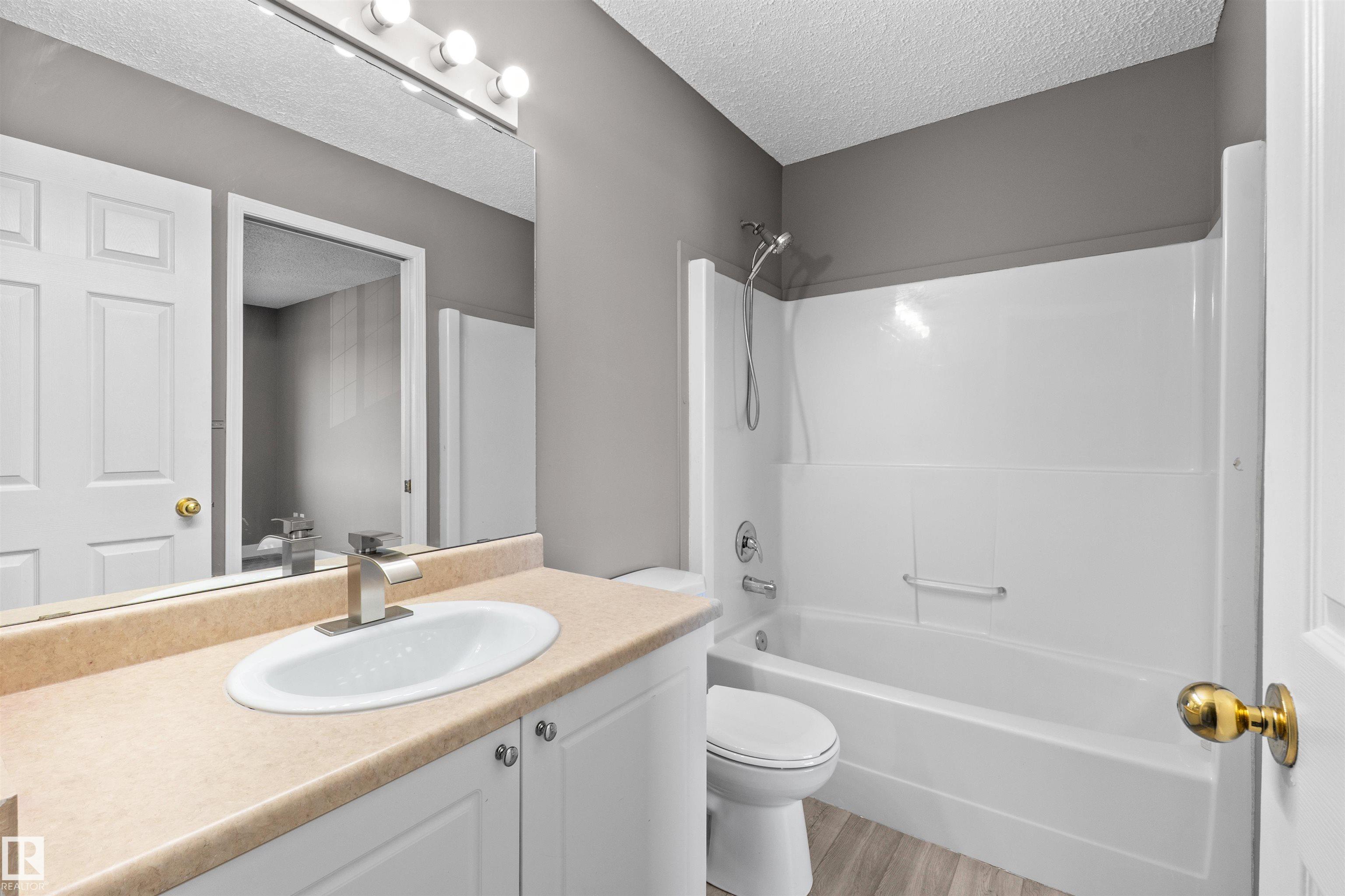 https://zimg.paragon.ice.com/ParagonImages/Property/PM/RAE/225411778/42/0/0/273f4a4f9d7f8c1f9307dc32225dc196/1/3a4cb91939c1ed21994c183c9ee638d5/225411778-c9b02295-866a-4070-b880-f67b4eea3553.JPG