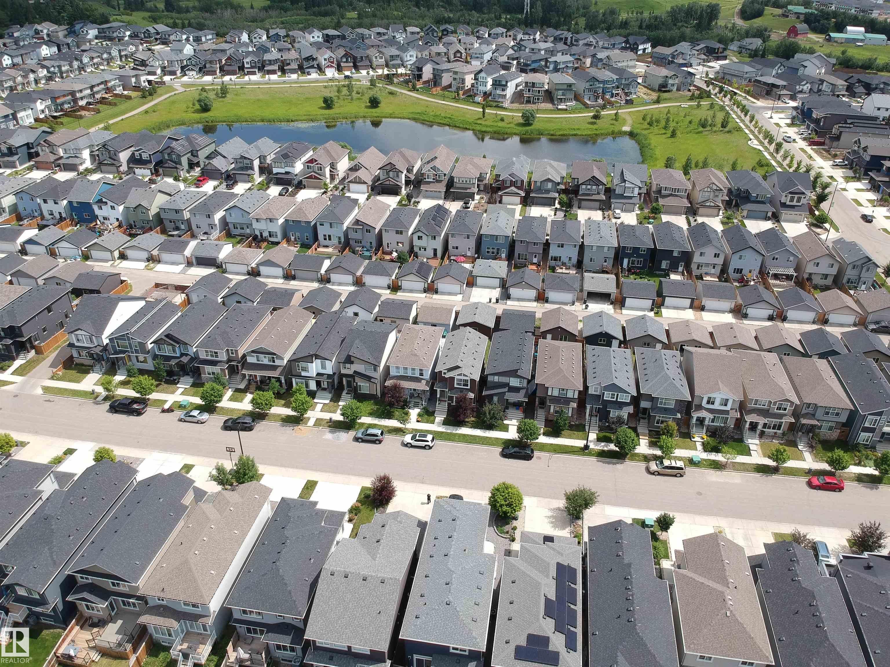 https://zimg.paragon.ice.com/ParagonImages/Property/PM/RAE/225411784/54/0/0/0fa7501dd74541c062ff9b9622549dc7/1/4641de3343df8589f137721131d6d255/225411784-4616dafc-ca4a-4af1-ae76-b43b5fab1862.JPG