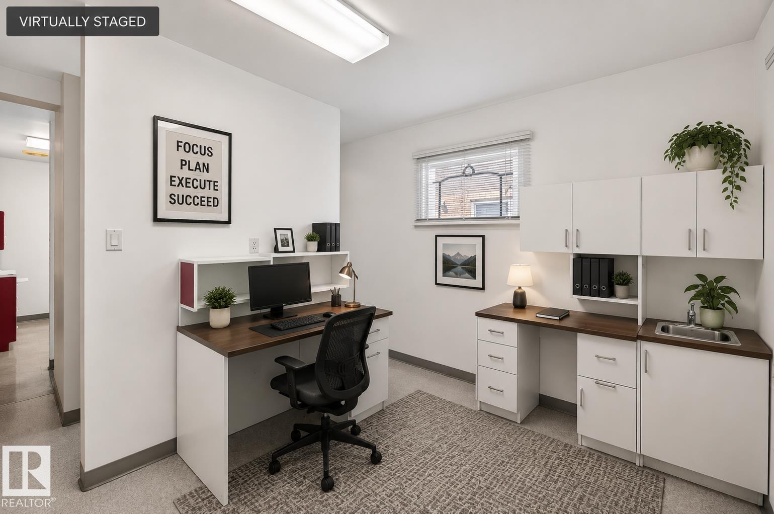 https://zimg.paragon.ice.com/ParagonImages/Property/PM/RAE/225411796/16/0/0/0f4ef241d52ac24e7b65a95792ffd499/1/06db3c21d6e01d3043376d2eaf9fa60b/225411796-981475d1-fa09-410f-810f-fe14362ae215.JPG