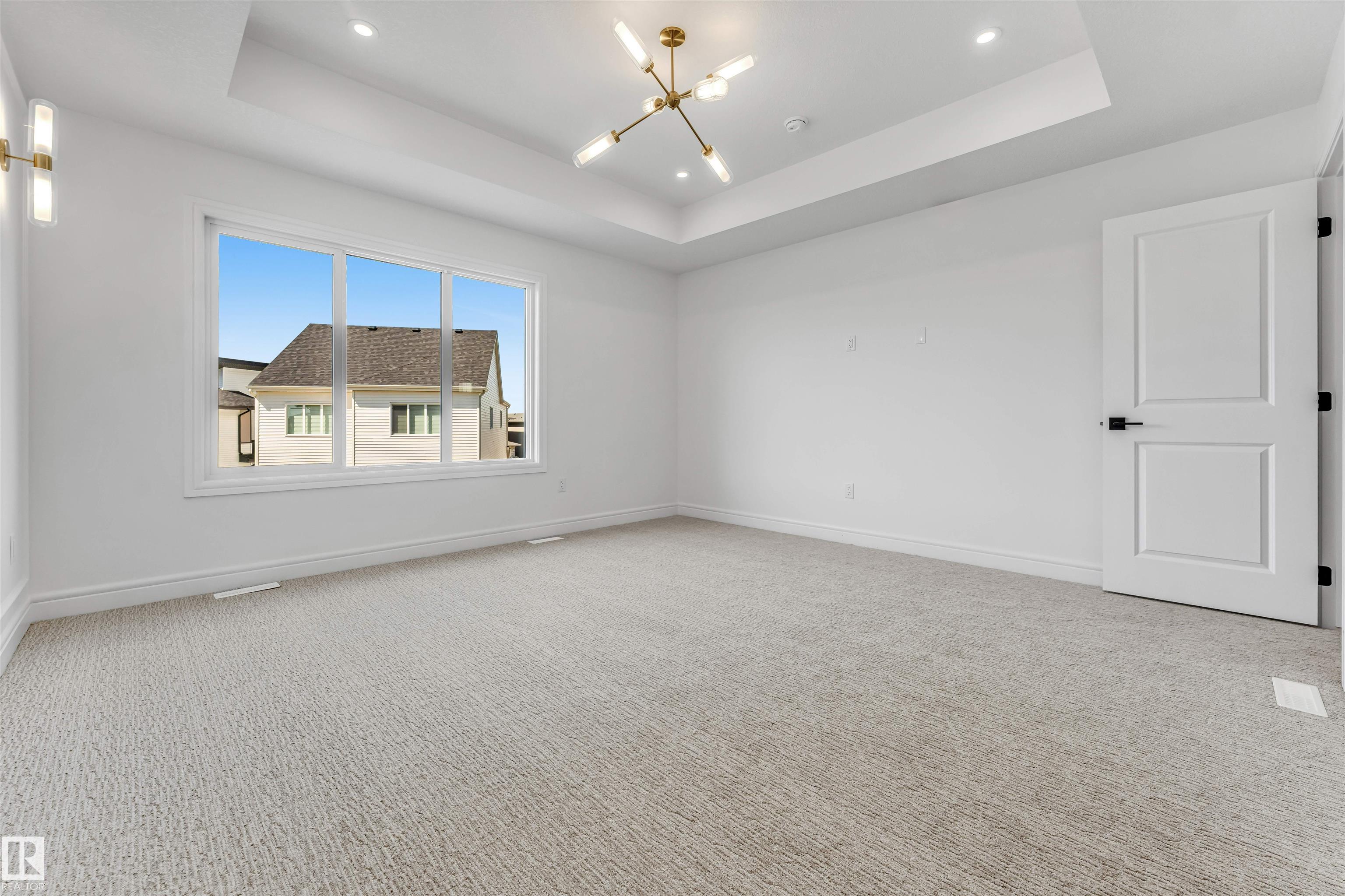 https://zimg.paragon.ice.com/ParagonImages/Property/PM/RAE/225411818/28/0/0/22d8c642de41bf059be5d2ddffa93872/1/6a67f7e3c5cf081b0d31b1444a48d2d5/225411818-380e1c9d-374f-4fbf-834a-f7a9cc7efd1c.JPG