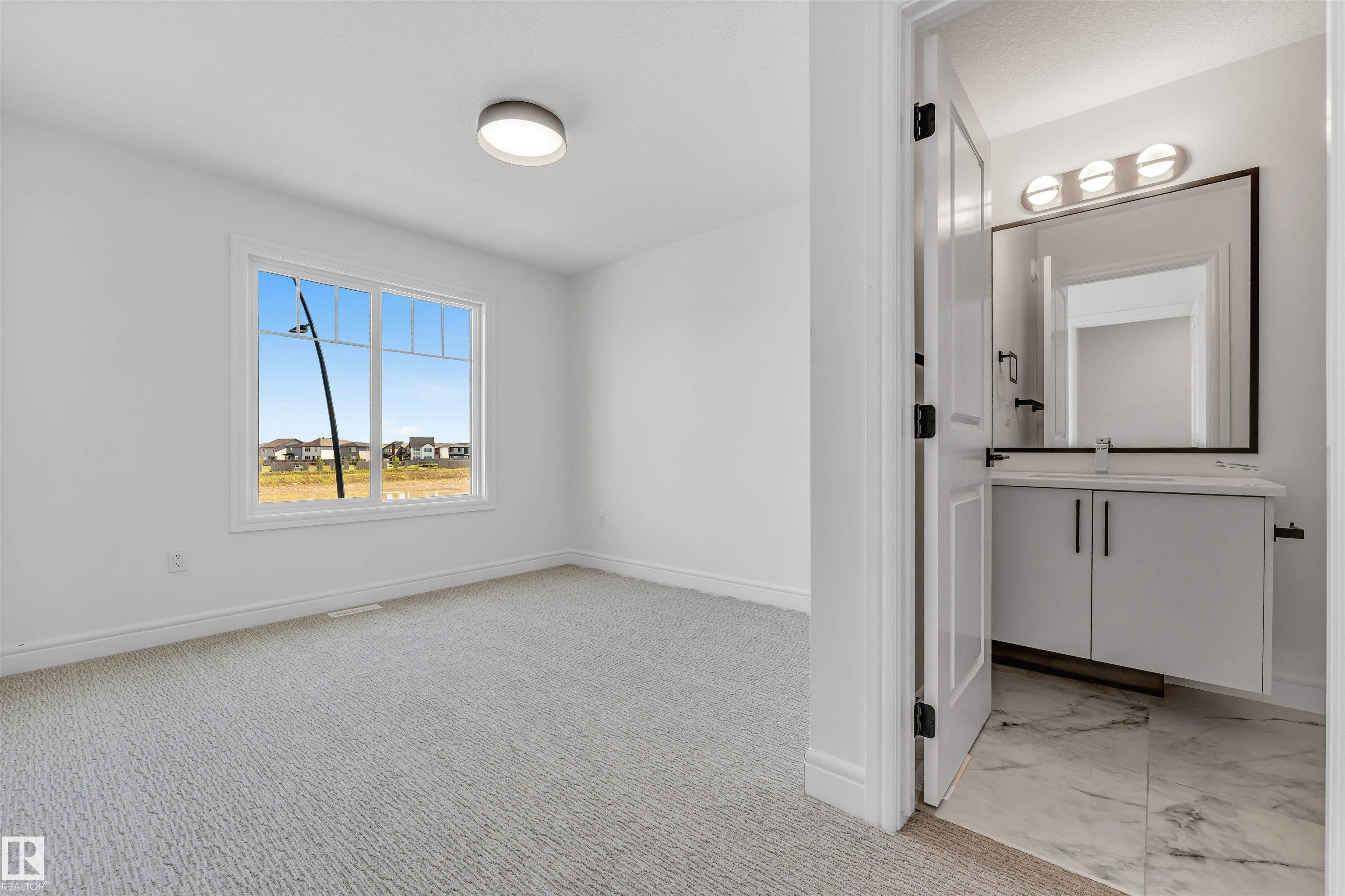 https://zimg.paragon.ice.com/ParagonImages/Property/PM/RAE/225411818/37/0/0/b8203f5476c991067ed8d59b9b08b0eb/1/6a67f7e3c5cf081b0d31b1444a48d2d5/225411818-7211996b-d650-4333-931a-3c464d337252.JPG