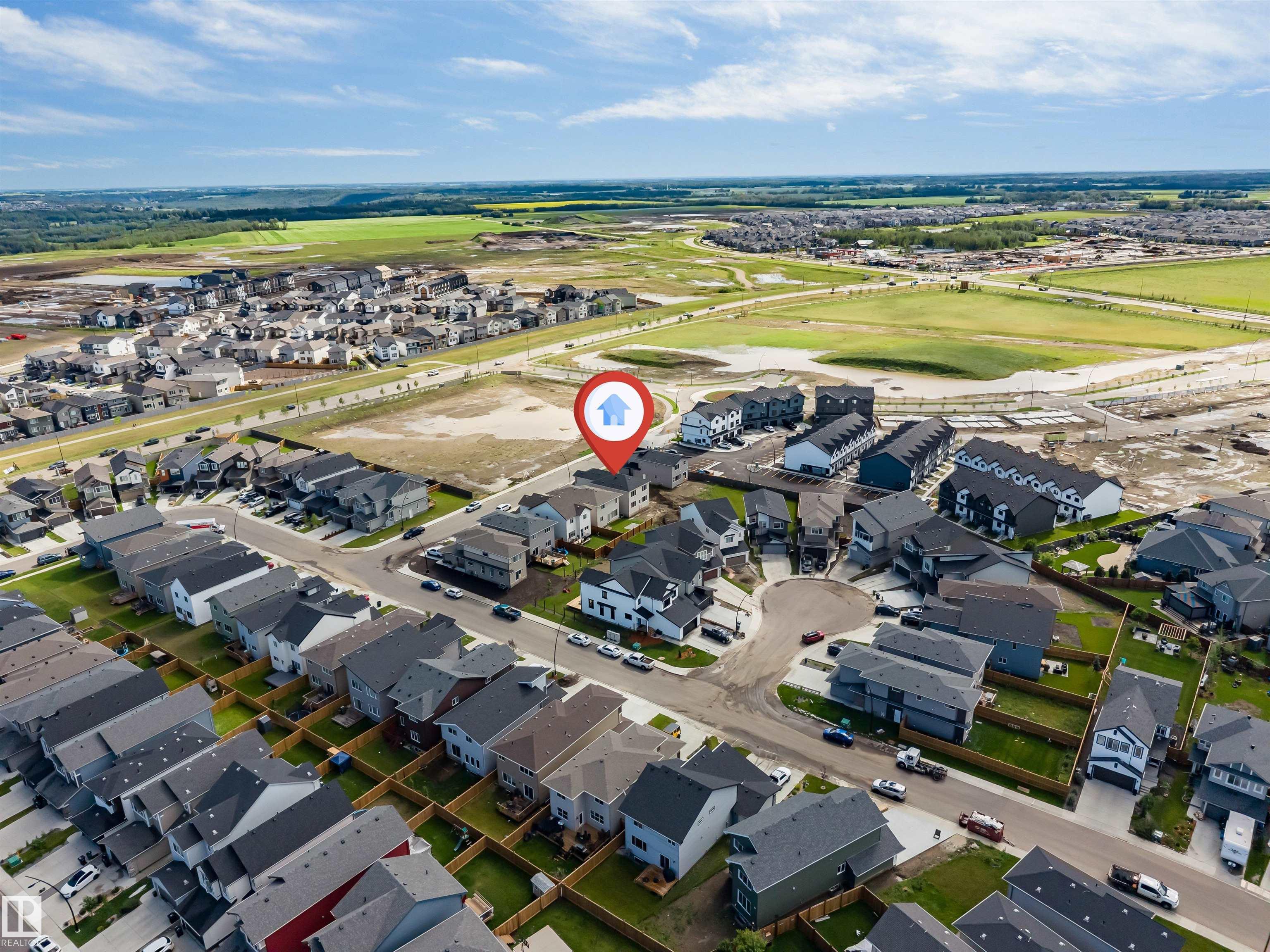 https://zimg.paragon.ice.com/ParagonImages/Property/PM/RAE/225411818/45/0/0/aeed0a5bc6afab2b510bd160554eba03/1/6a67f7e3c5cf081b0d31b1444a48d2d5/225411818-72838a6c-f0a0-4e7e-a897-465a59162ea8.JPG