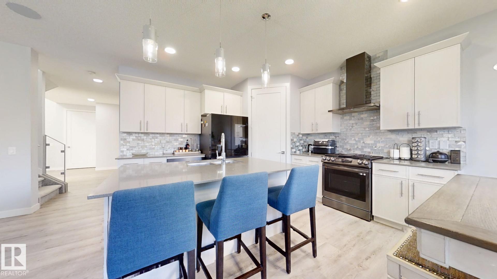 Photo 19 at 215 Glenridding Ravine Road SW, Glenridding Ravine, Edmonton