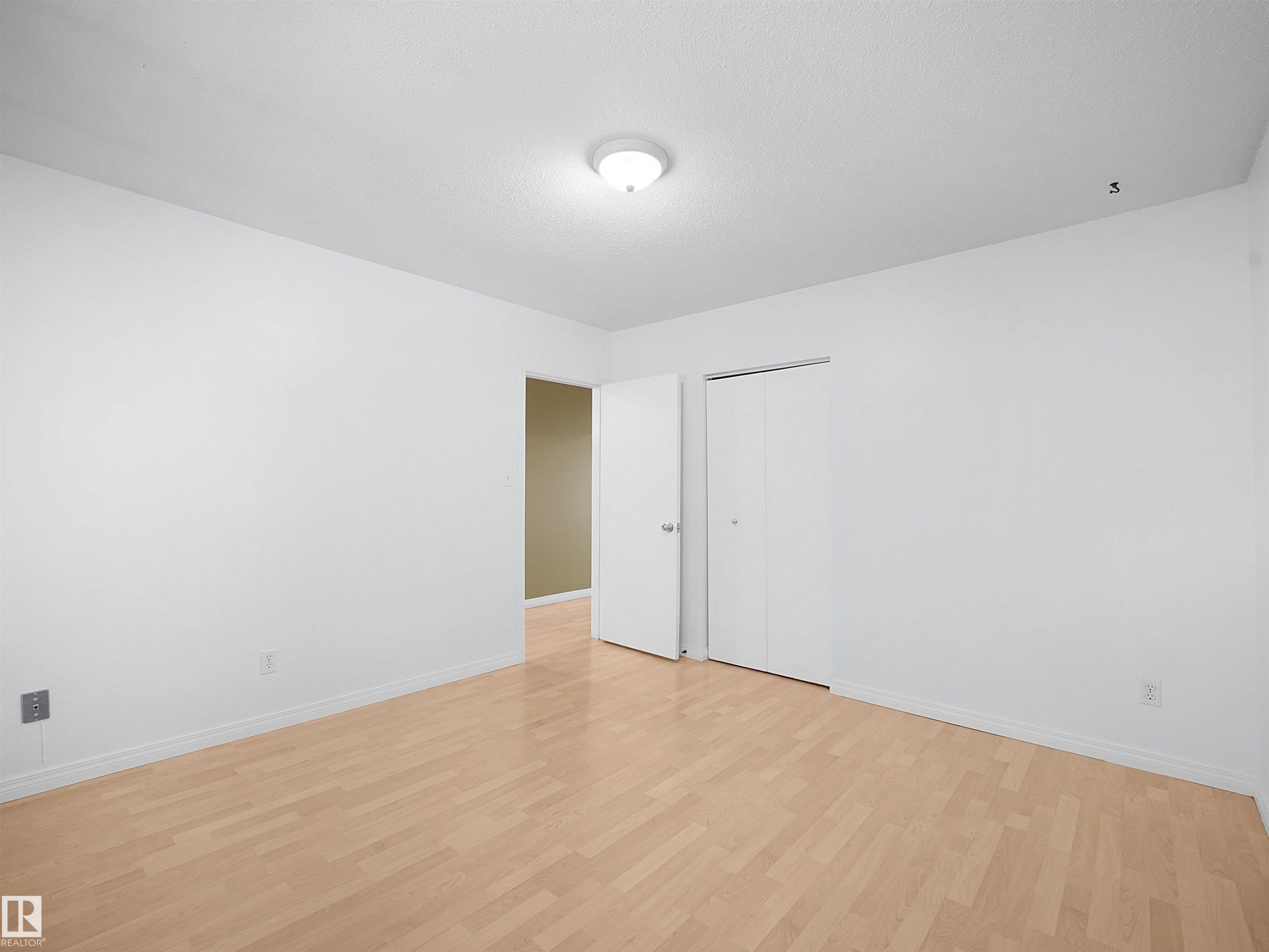 https://zimg.paragon.ice.com/ParagonImages/Property/PM/RAE/225411840/27/0/0/caaabeef8ae076d38828e0a0903e072c/1/d6fb31c98d2e7518d1674e8e6b3516fe/225411840-dea8aa3b-33e8-4949-a2f0-377ce2856450.JPG