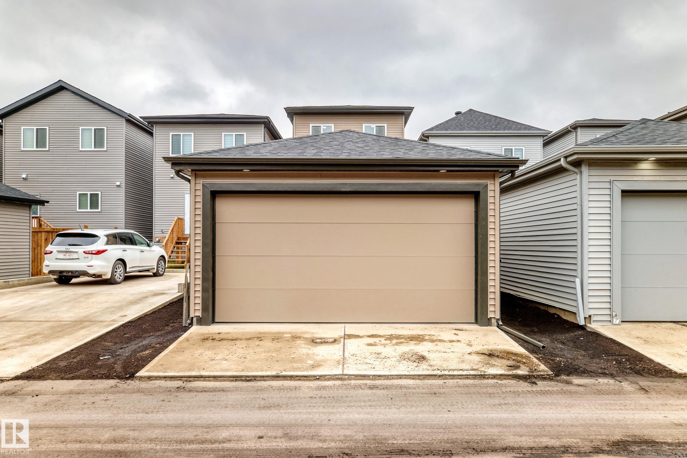 https://zimg.paragon.ice.com/ParagonImages/Property/PM/RAE/225411850/50/0/0/e97ff6a021e5ffaaf8432bfd75171b29/1/c4fb43fbc29486383d779d27191f74e5/225411850-6F5F4D66-E4E1-4905-A321-4CFD7C5D5C5C.JPG