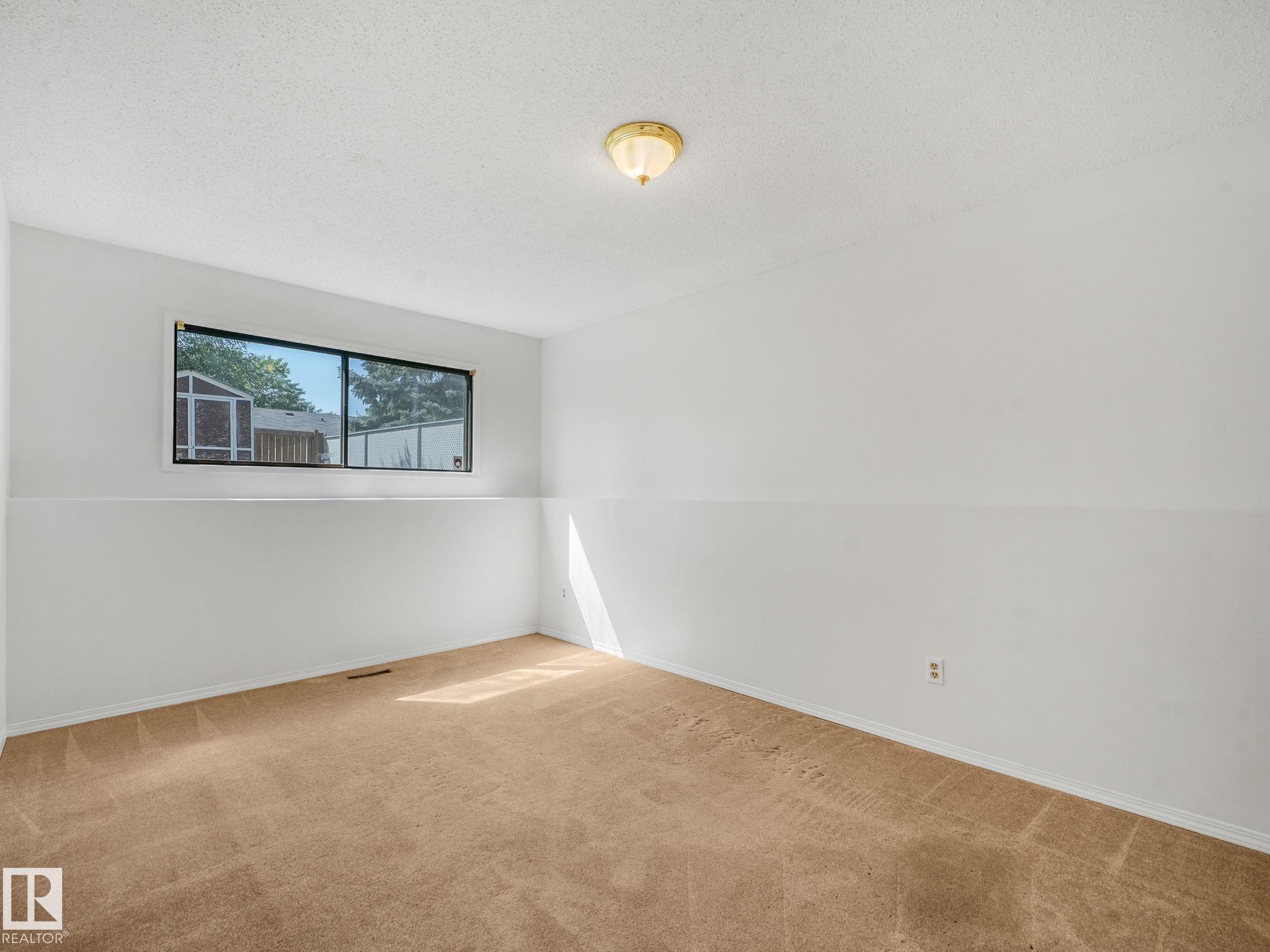 Photo 35 at 91 Amherst Crescent, Akinsdale, St. Albert