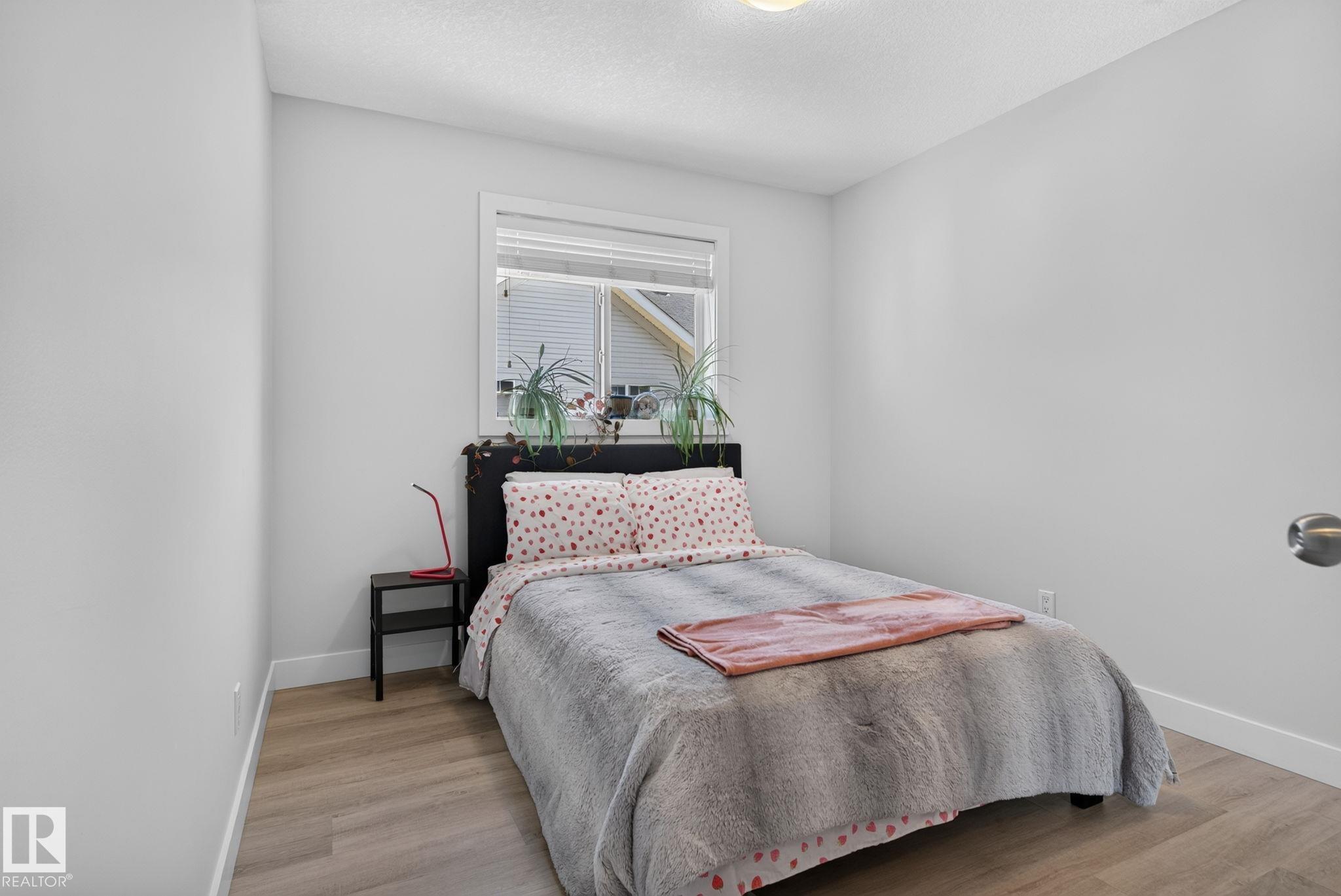 https://zimg.paragon.ice.com/ParagonImages/Property/PM/RAE/225411877/22/0/0/f6ca7ccbf82c633dbd3a3962e03e58d9/1/5a7490e2aa0a8943eef0cf8be6c9dad5/225411877-21364d36-6902-497b-a455-e60270559148.JPG