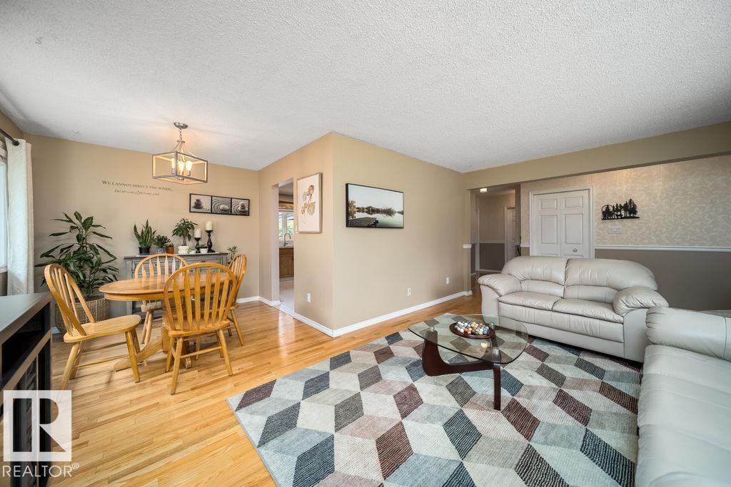 Photo 11 at 34 Peacock Drive, Brentwood, Sherwood Park