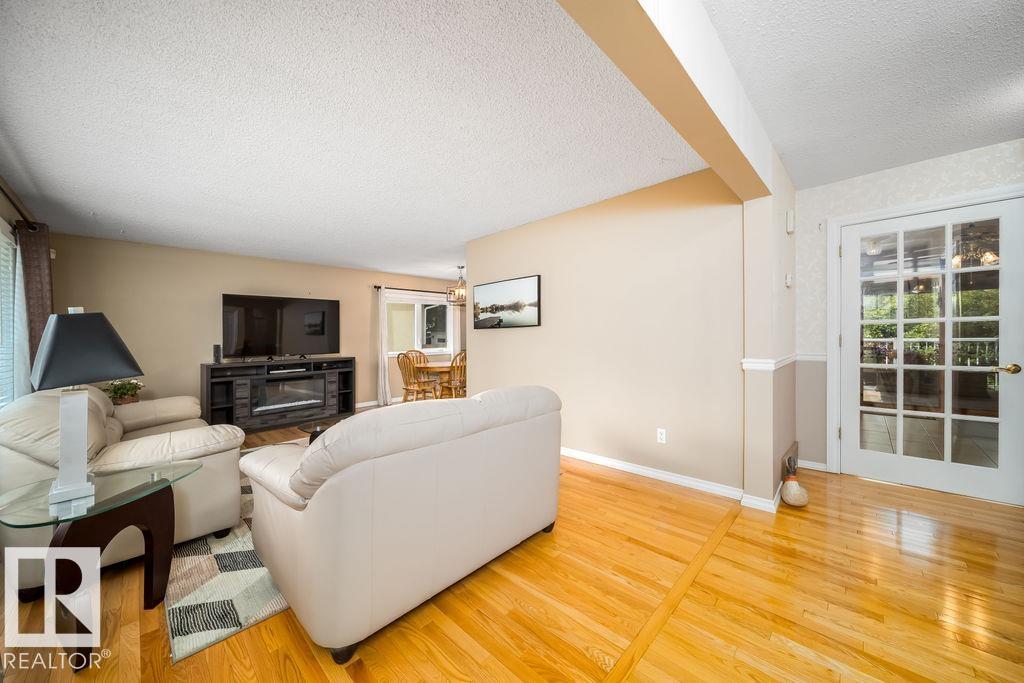 Photo 12 at 34 Peacock Drive, Brentwood, Sherwood Park