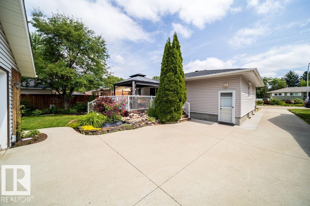 Photo 33 at 34 Peacock Drive, Brentwood, Sherwood Park