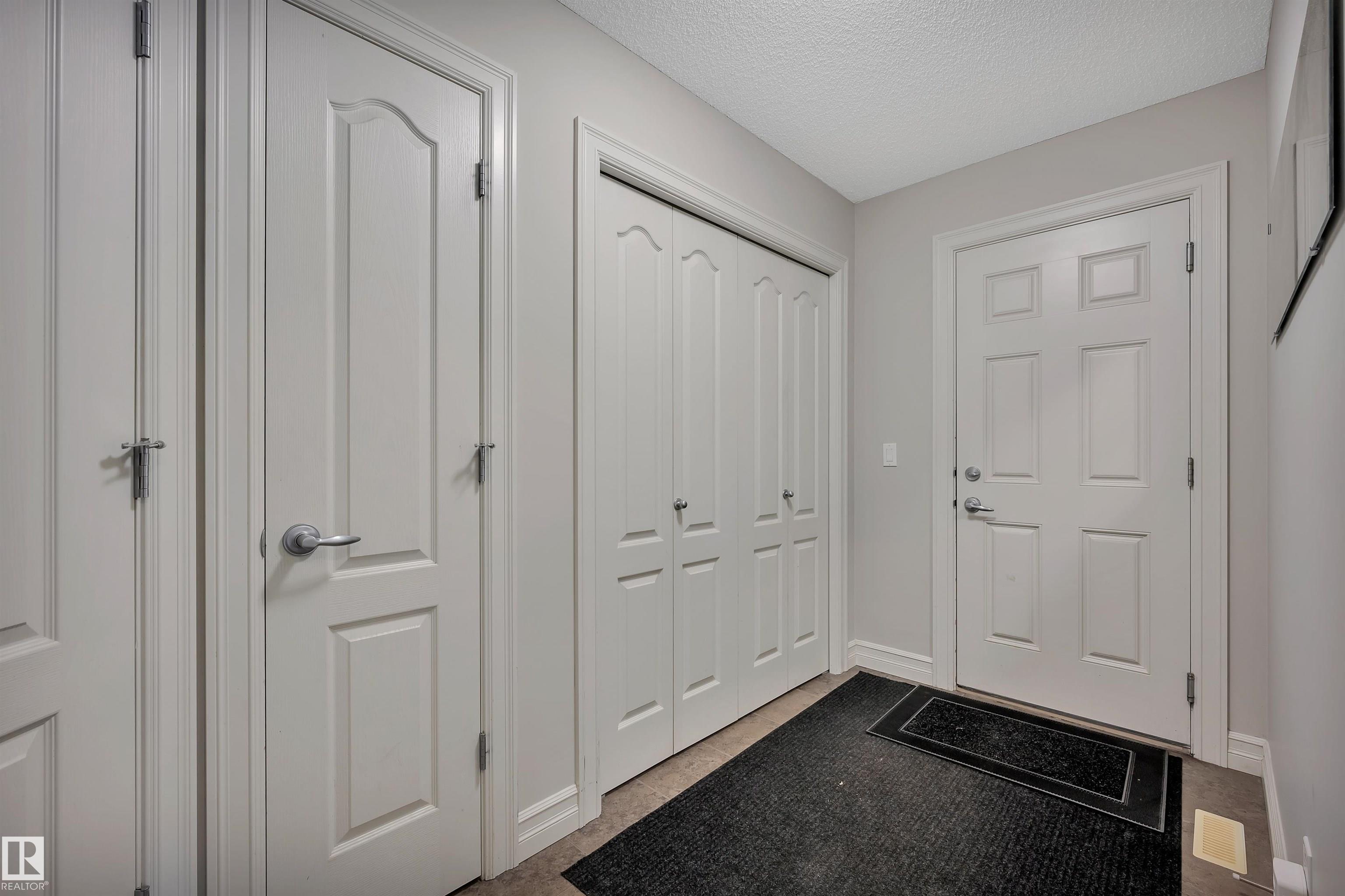 https://zimg.paragon.ice.com/ParagonImages/Property/PM/RAE/225411903/18/0/0/06c850446df926741cd2f66cada7e7d8/1/738a12017a59db412a33a18043a6fcd5/225411903-76a41daa-bf4e-4131-8e60-1145238e5095.JPG