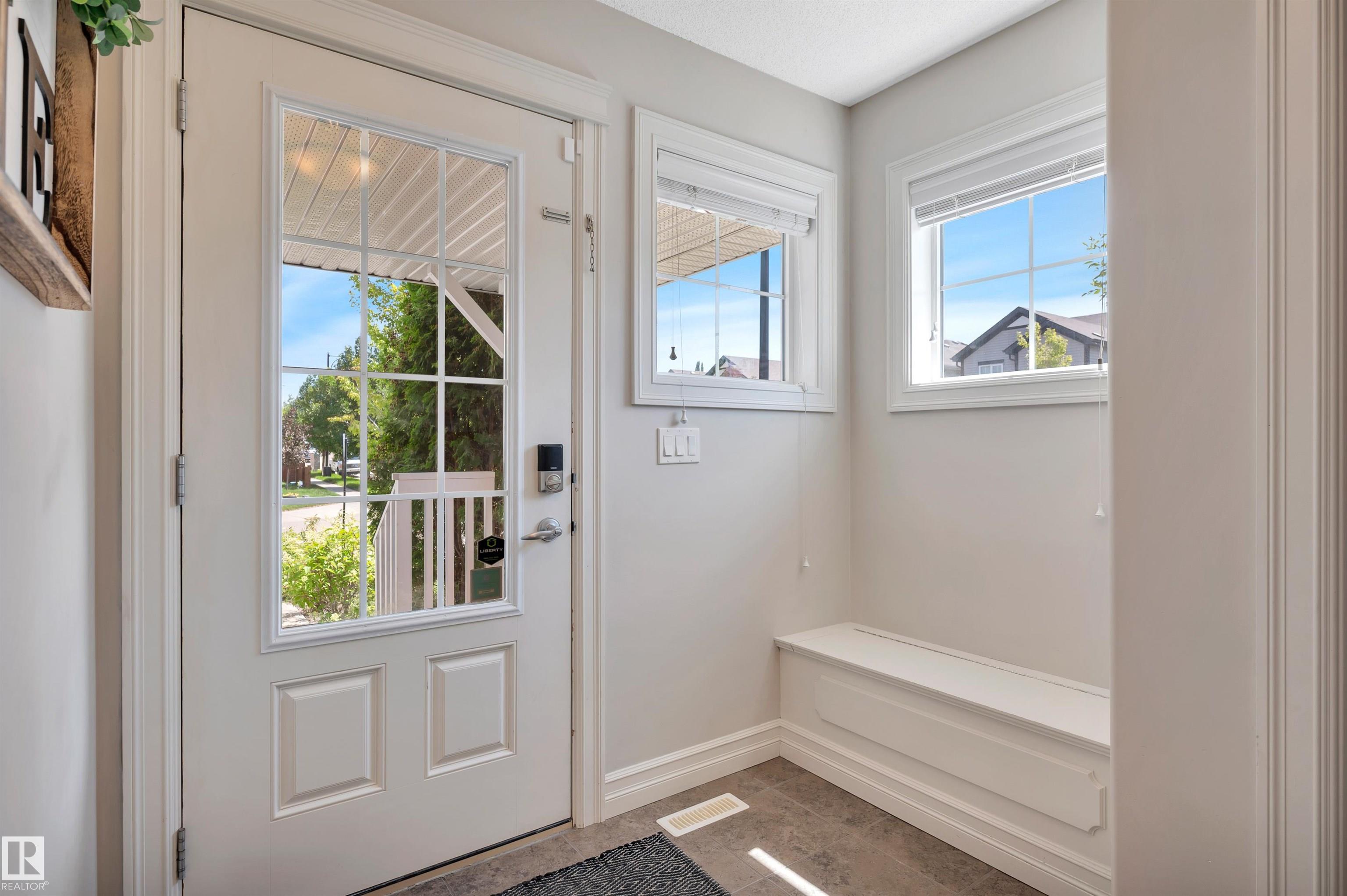https://zimg.paragon.ice.com/ParagonImages/Property/PM/RAE/225411903/2/0/0/a213ad9389954bb3bcb6fcea3629d8d6/1/738a12017a59db412a33a18043a6fcd5/225411903-d9c55ba8-663f-4c22-832b-9f3e40669a2e.JPG