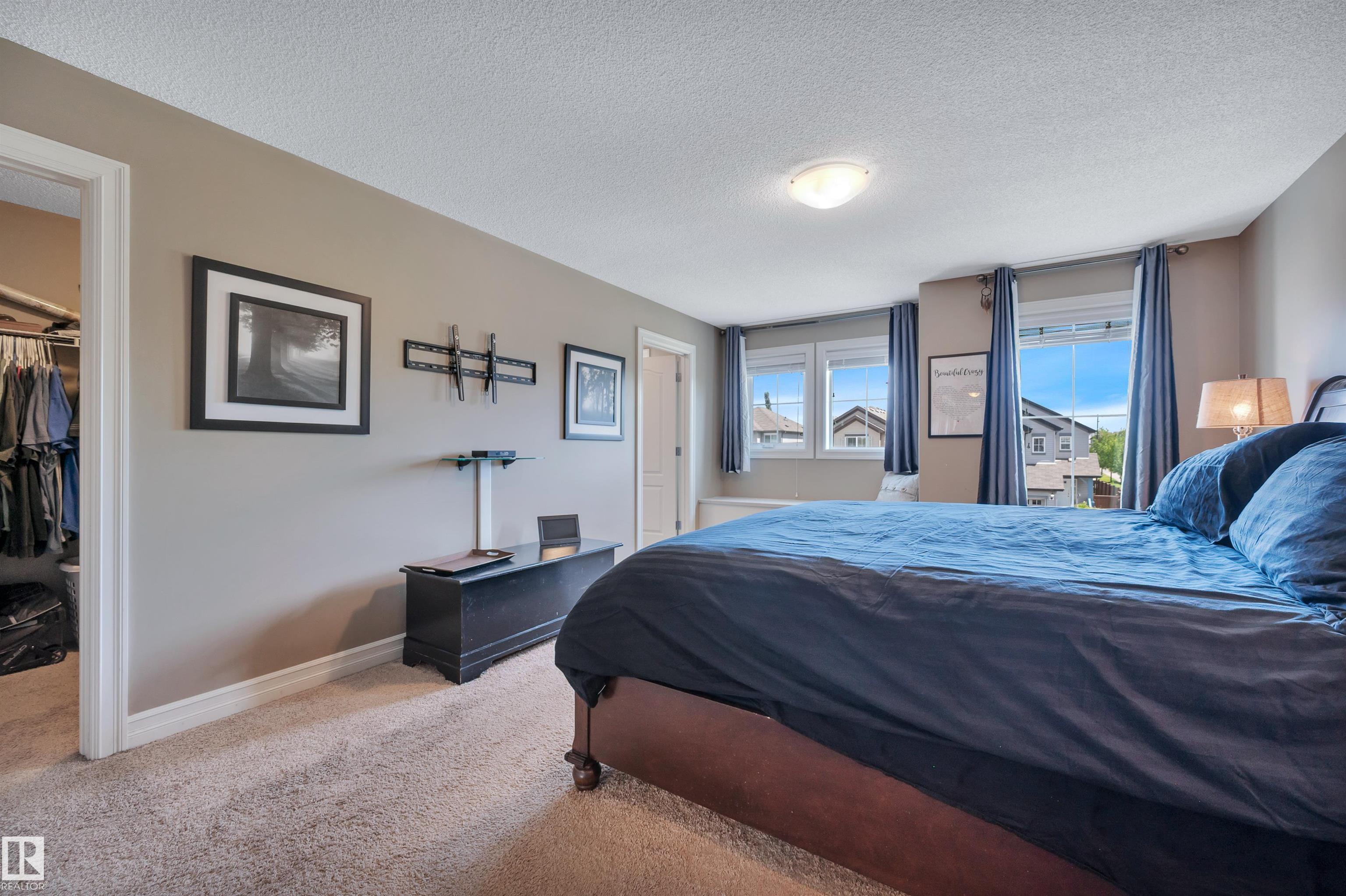 https://zimg.paragon.ice.com/ParagonImages/Property/PM/RAE/225411903/23/0/0/2c8ca06481e4271574ac5b32e874d9cf/1/738a12017a59db412a33a18043a6fcd5/225411903-4014098f-7831-4e1e-972a-1e81a7763fee.JPG