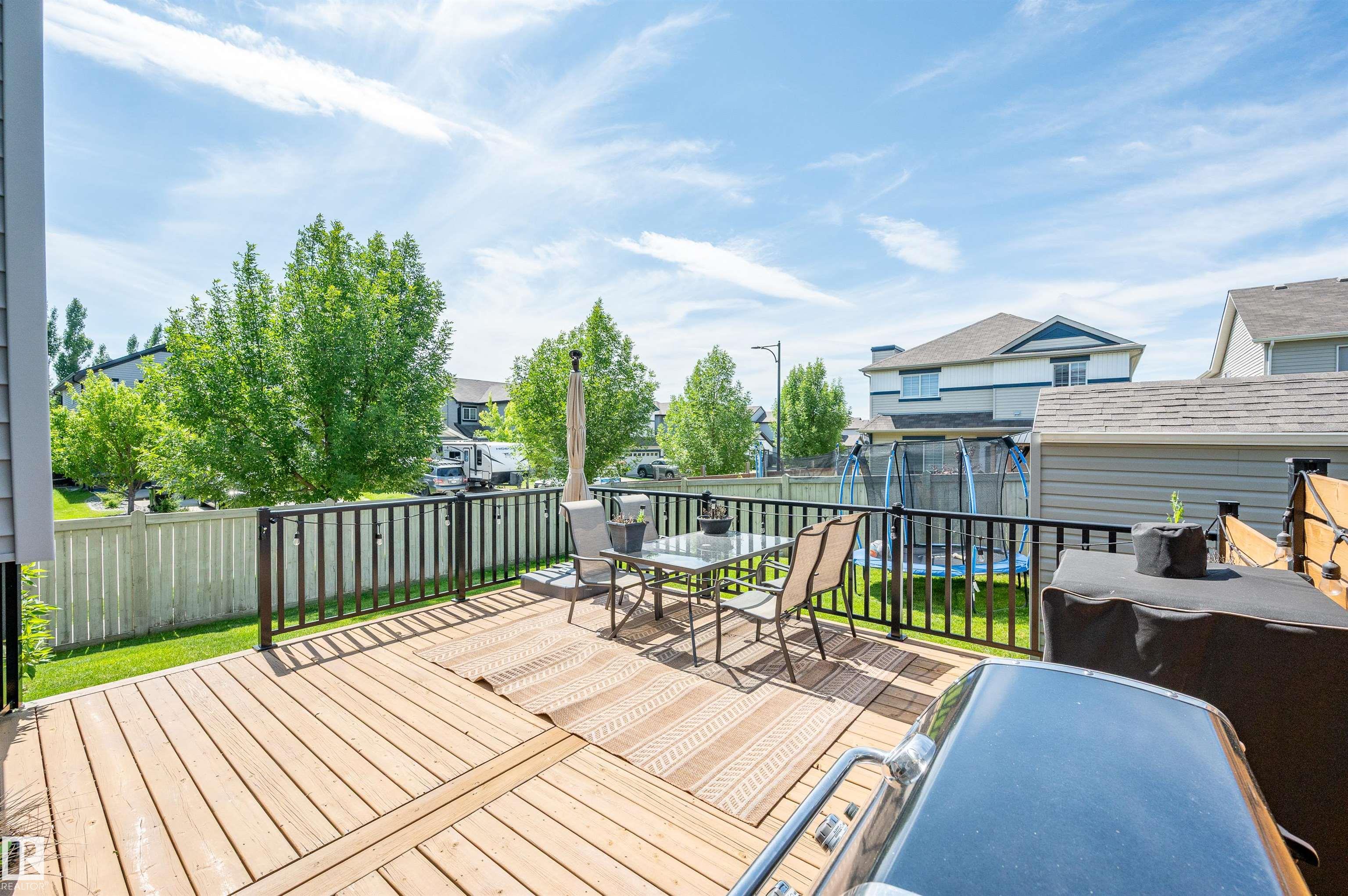 https://zimg.paragon.ice.com/ParagonImages/Property/PM/RAE/225411903/38/0/0/86e4b887c9d33eeb24166131a47a7fec/1/738a12017a59db412a33a18043a6fcd5/225411903-56cd9ff5-8d48-4865-a6ca-e8fc2d2f2e9d.JPG