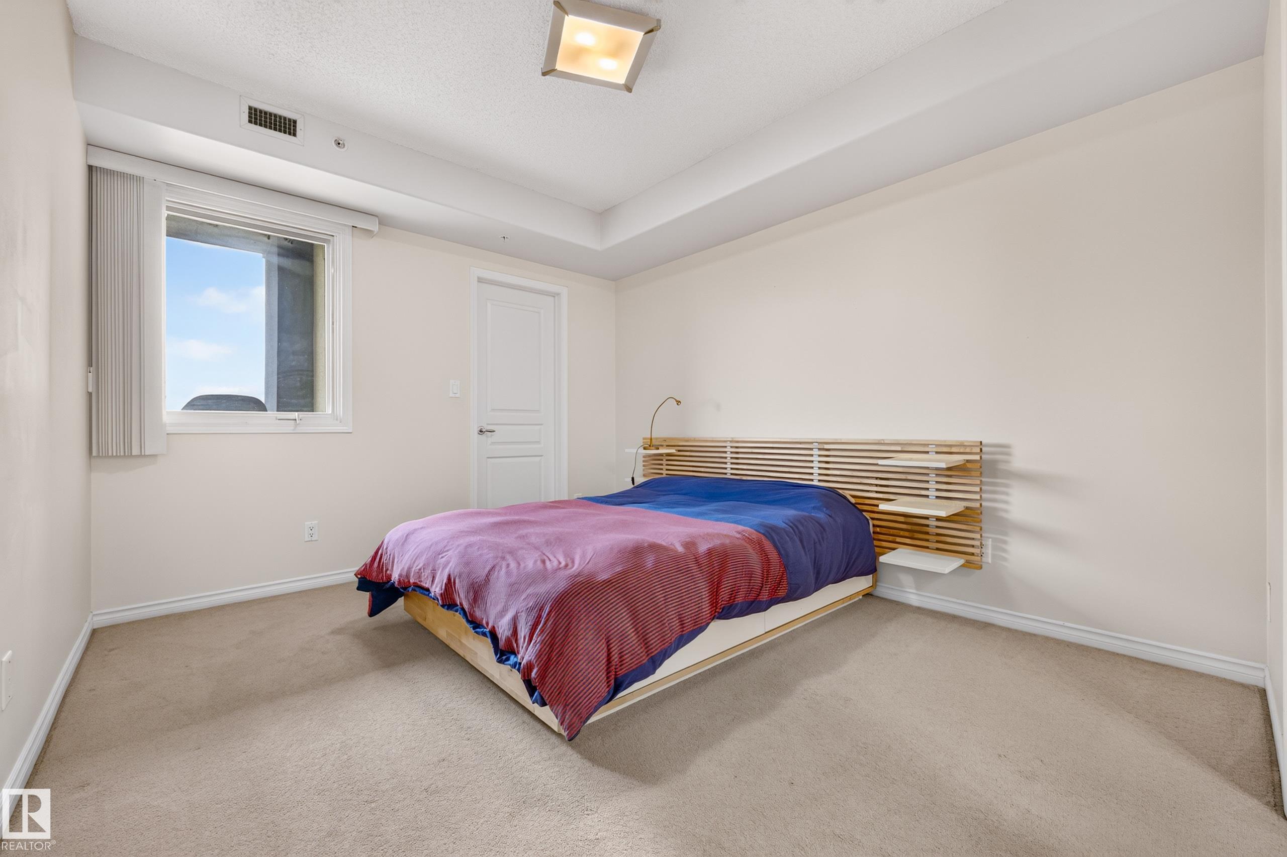https://zimg.paragon.ice.com/ParagonImages/Property/PM/RAE/225411910/14/0/0/04e41ce843eebe39ccc87a92e3e13c52/1/9b93f1088ef94e8c55e40fd648b6bf47/225411910-0da713f9-dd55-4cb1-a971-bed774cf45d9.JPG