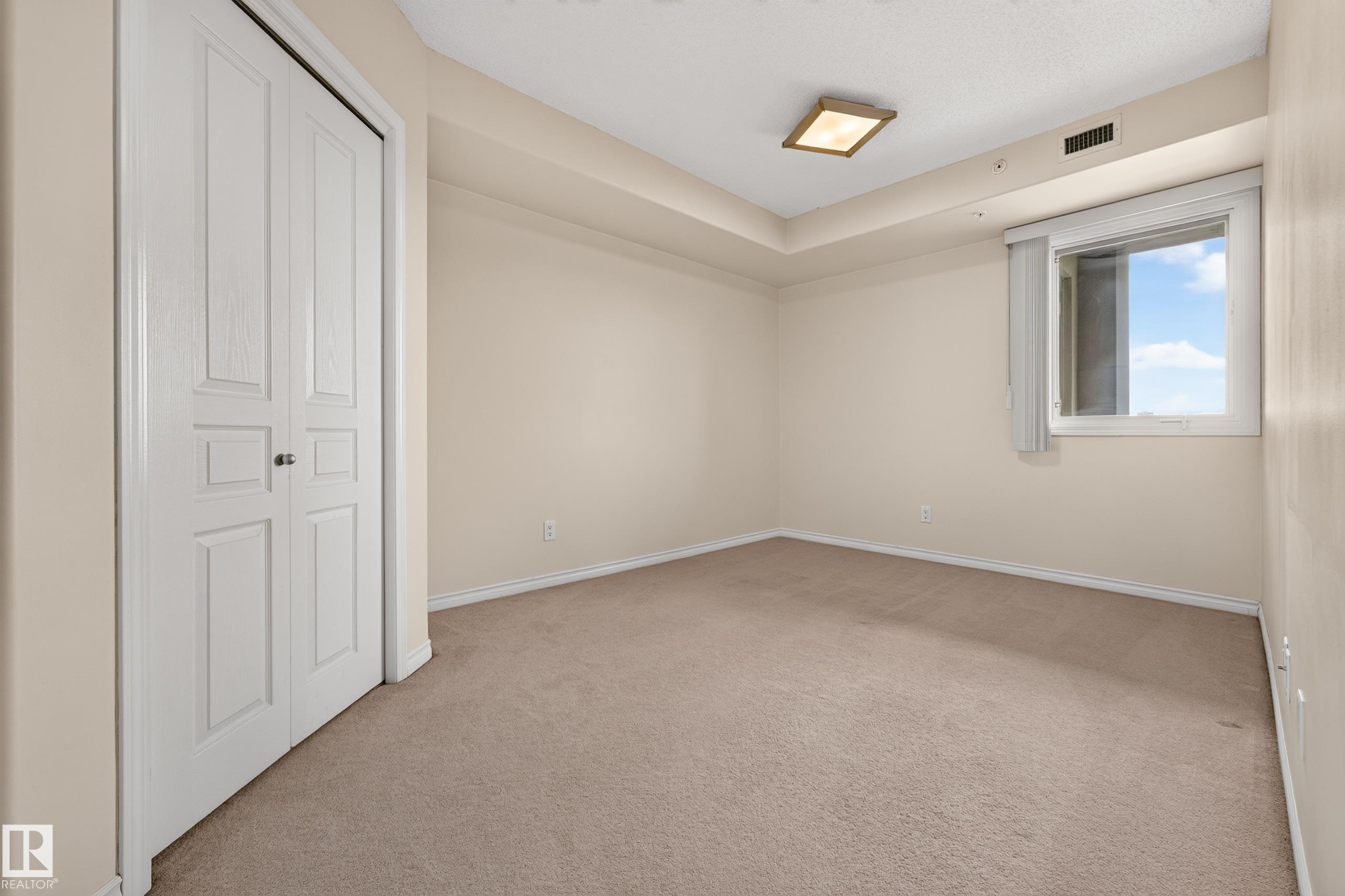 https://zimg.paragon.ice.com/ParagonImages/Property/PM/RAE/225411910/19/0/0/0040d9d6171963e61955397d9699da9a/1/9b93f1088ef94e8c55e40fd648b6bf47/225411910-68a872b6-b888-4d62-80b9-8e7d88b0e844.JPG