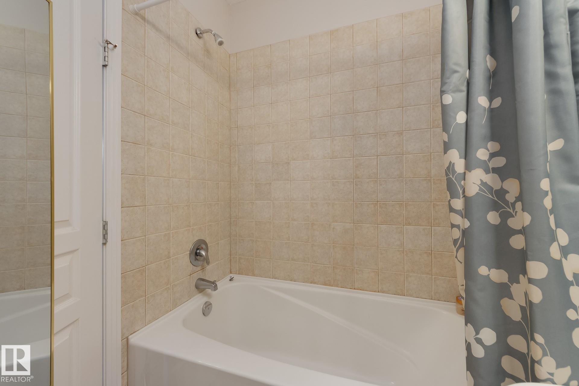 https://zimg.paragon.ice.com/ParagonImages/Property/PM/RAE/225411918/28/0/0/8ebb68b52b4a1b9d12f992c473f4b762/1/3e3269d732e155366fb42f97f145fd4a/225411918-B605F4A5-8D57-4AFA-8271-88BD950A837D.JPG